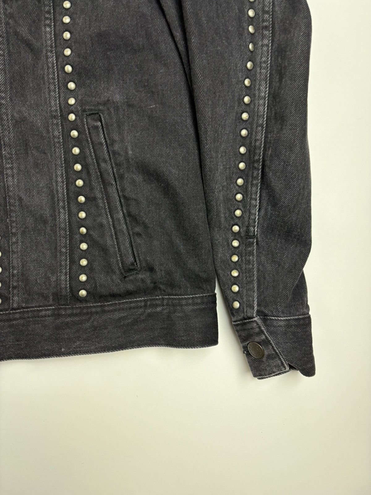 Supreme Supreme SS17 studded denim trucker jacket Size US XL / EU 56 / 4 - 7 Thumbnail
