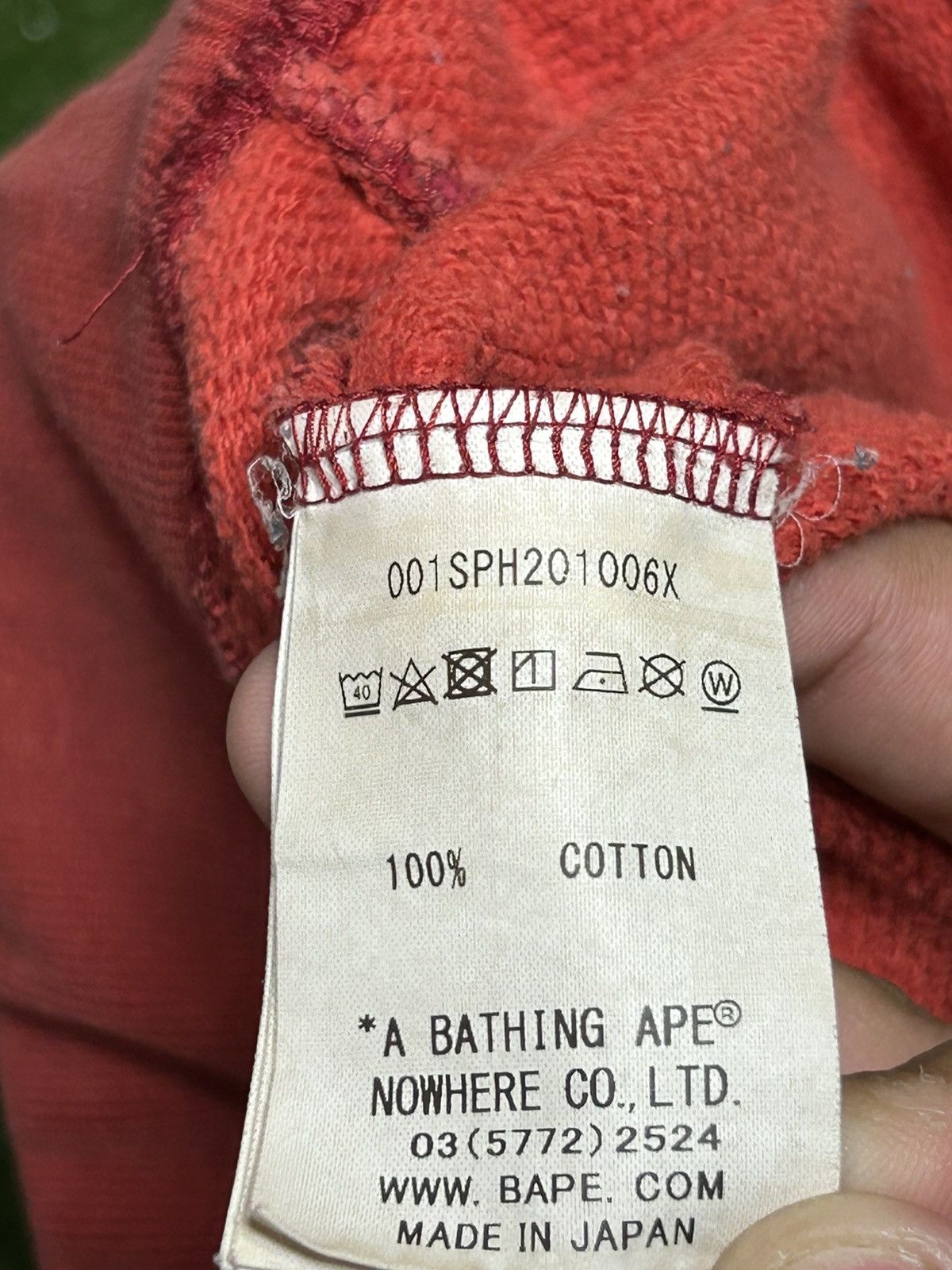 Bape Bape red camo shark sweatshorts Size US 32 / EU 48 - 8 Thumbnail