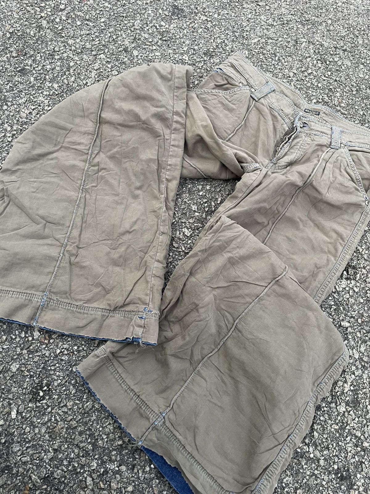 Le Grande Bleu (L.G.B.) Masculo - Y2K Style Flared Jean Size 30" / US 8 / IT 44 - 9 Thumbnail