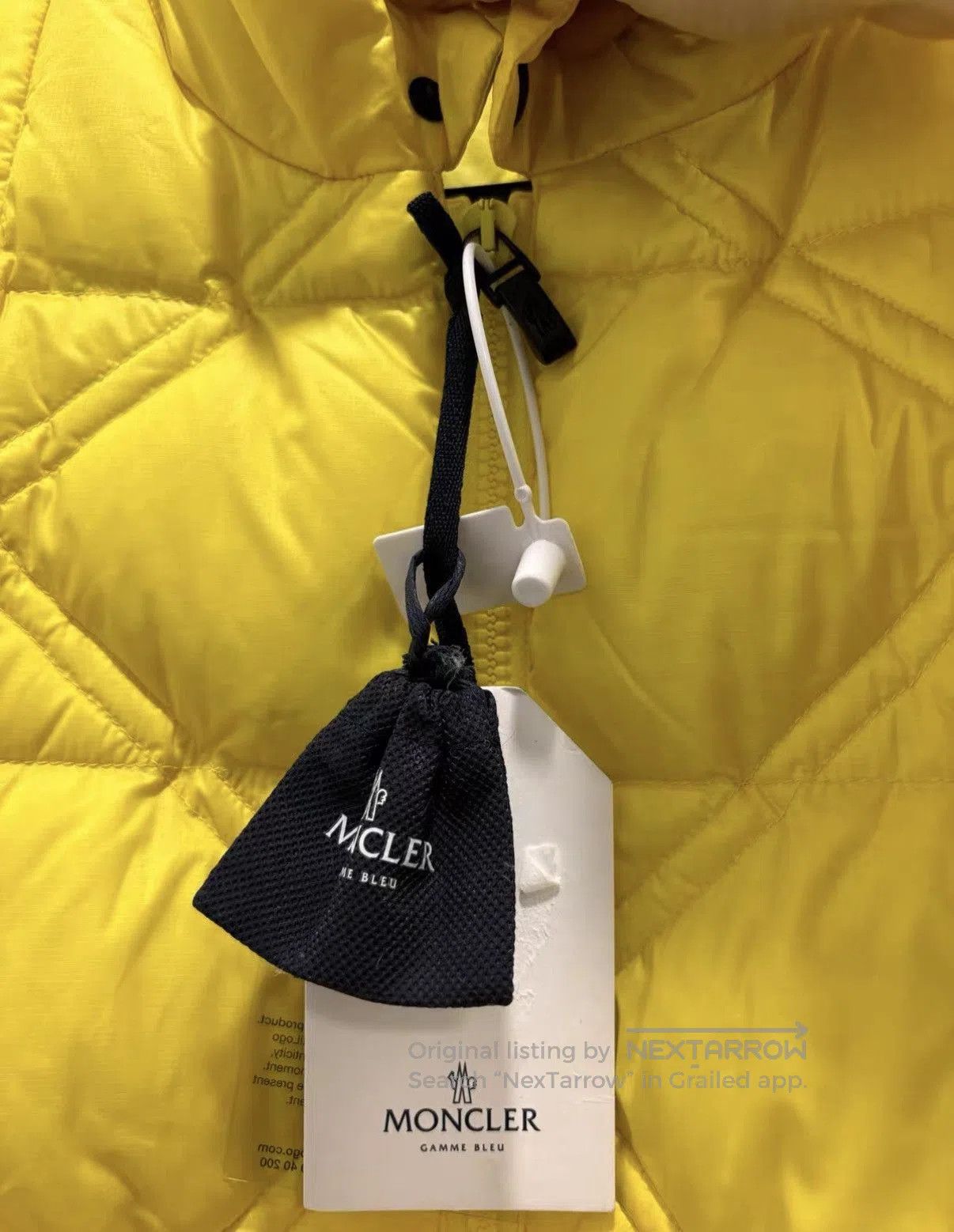 Moncler Yellow Quilted Puffer Vest . Size US L / EU 52-54 / 3 - 4 Thumbnail