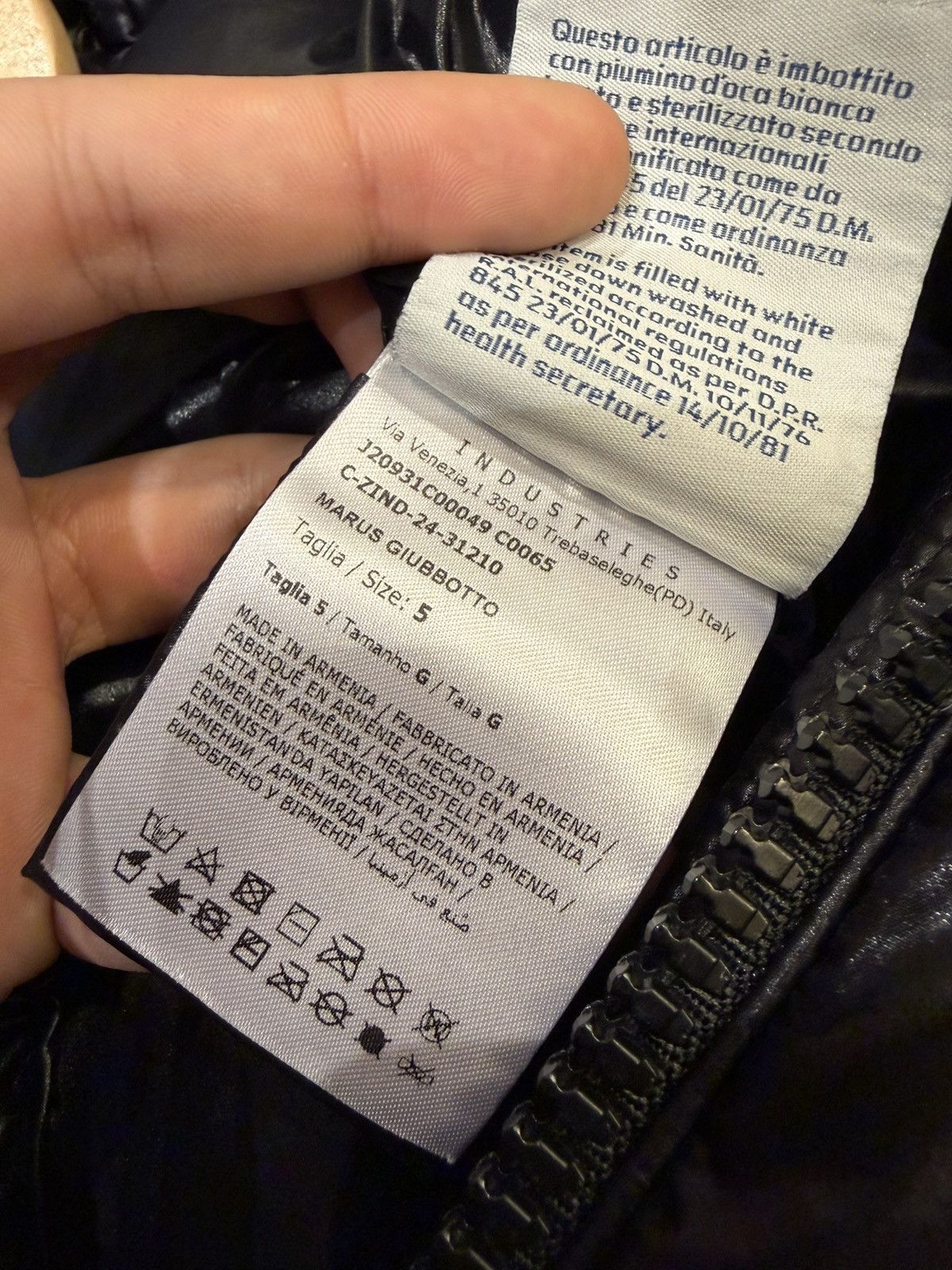 Moncler Moncler WMNs Marus Long Down Jacket - Black Size XL / US 12-14 / IT 48-50 - 4 Thumbnail