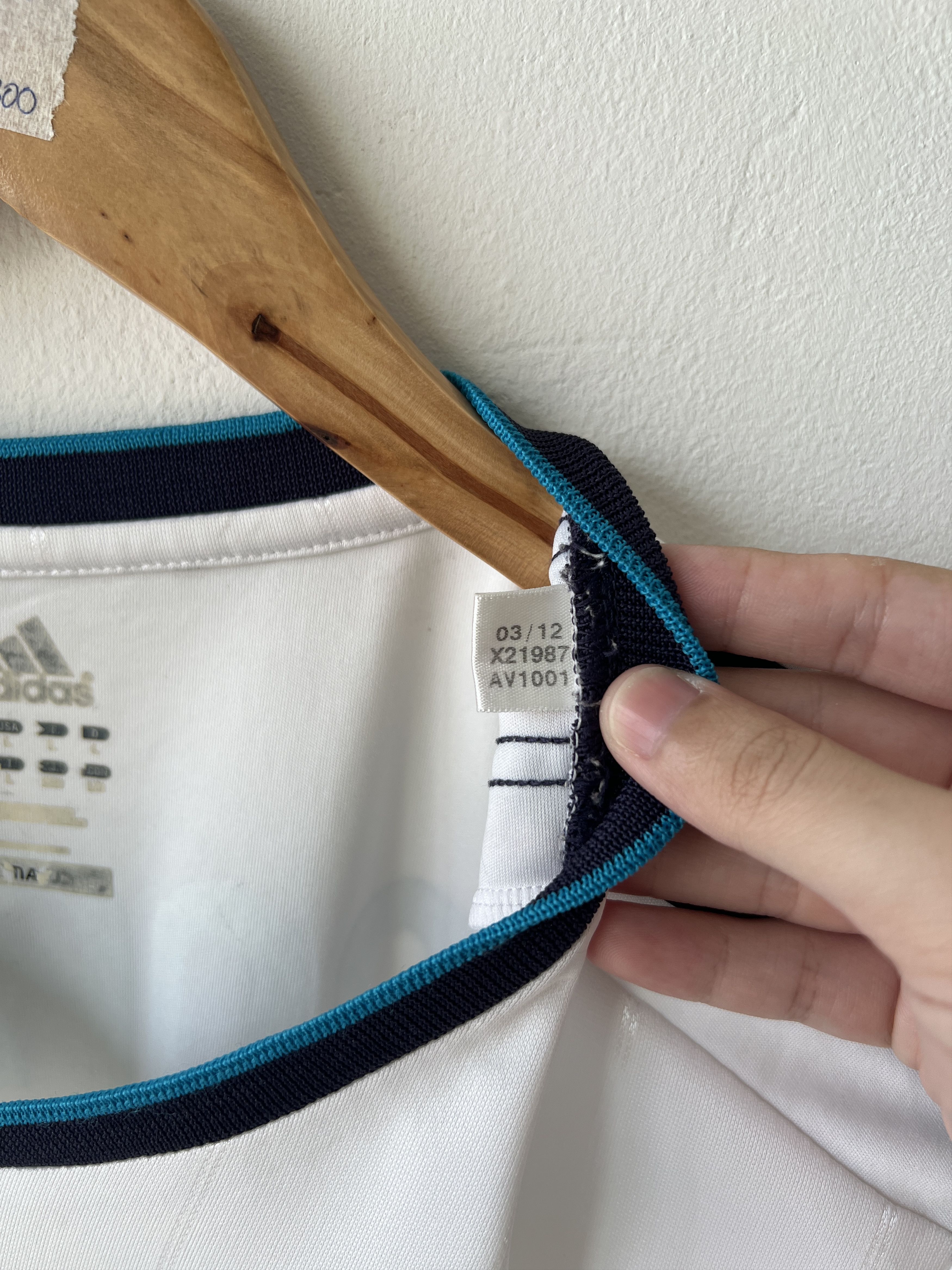 Adidas (L) Real Madrid 2012-13 Home Kit Ronaldo #7 Size US L / EU 52-54 / 3 - 4 Thumbnail