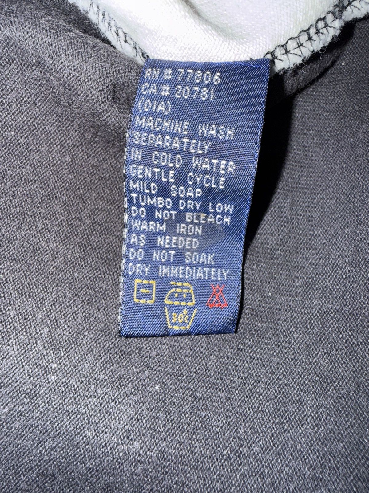 Tommy Hilfiger Vintage Tommy Hilfiger Checkered Rugby Distressed L Size US L / EU 52-54 / 3 - 8 Thumbnail