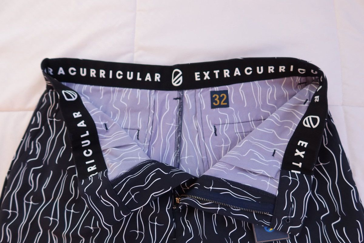 Other Extracurricular Chauncey Short Eve Print Size US 32 / EU 48 - 4 Thumbnail
