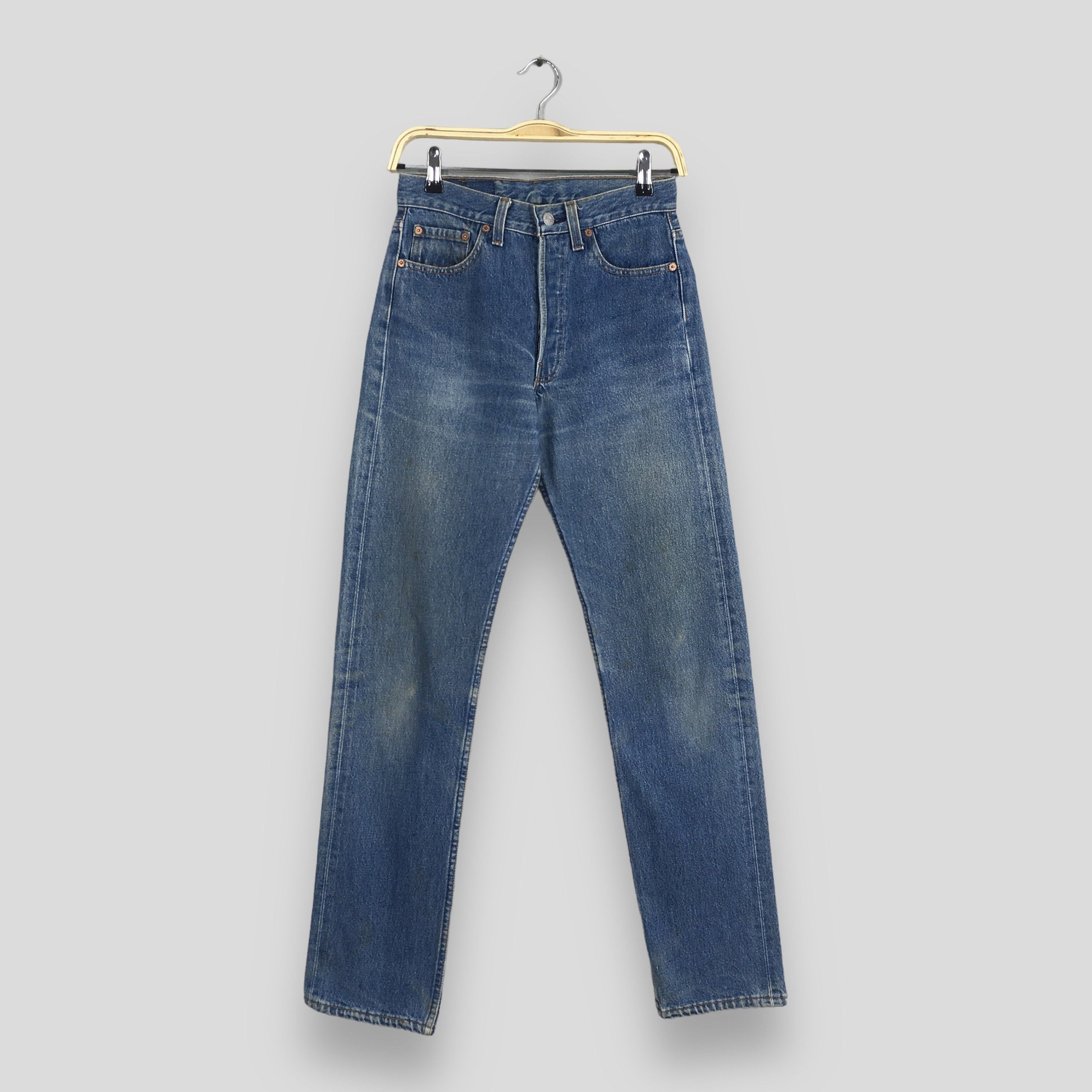 image of Size 26X31.5 Vintage 80's Levi's 501 Faded Blue Jeans, Women's