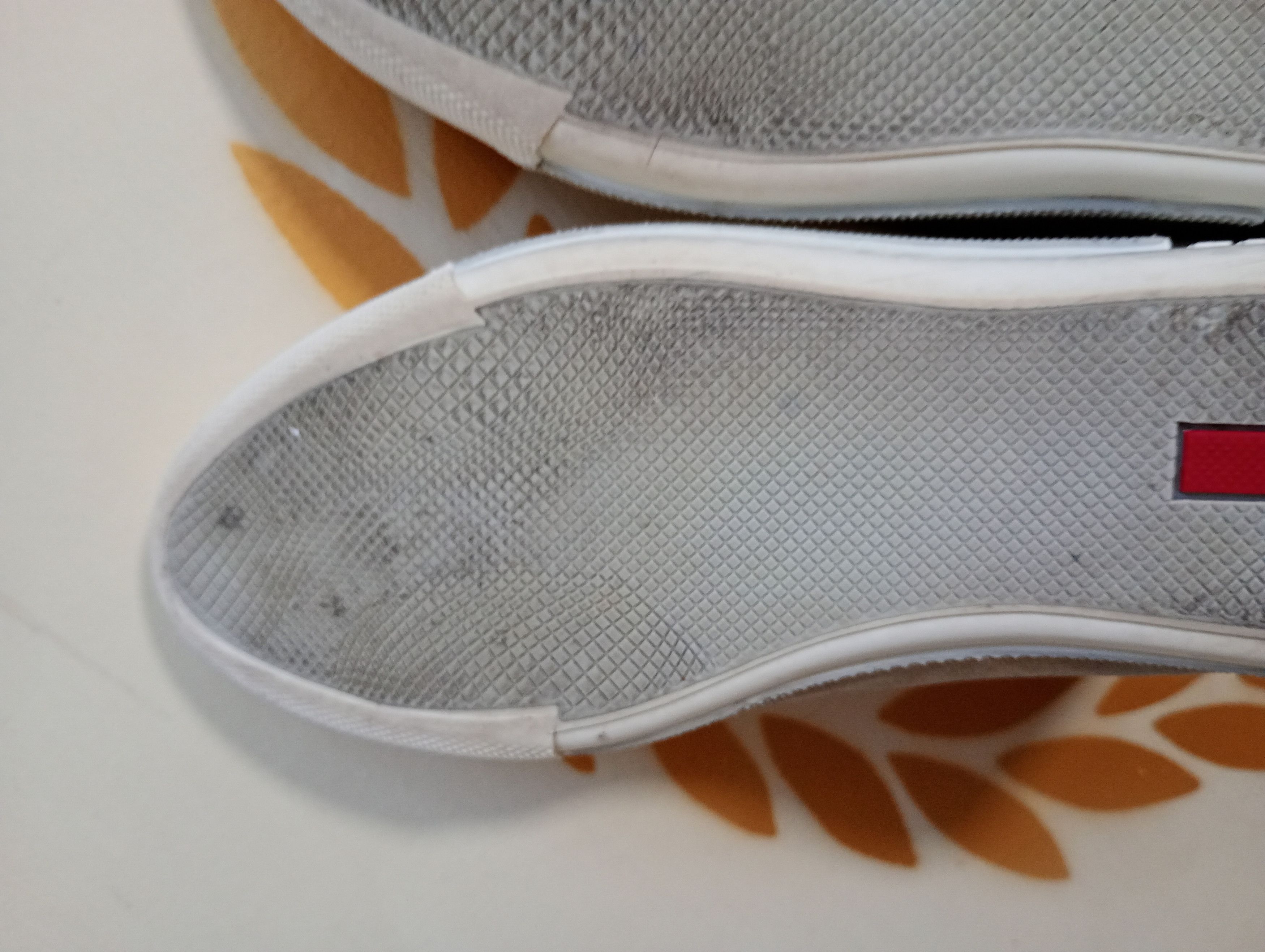 Prada Prada Suede Trainers size 37 Size US 7 / IT 37 - 23 Thumbnail