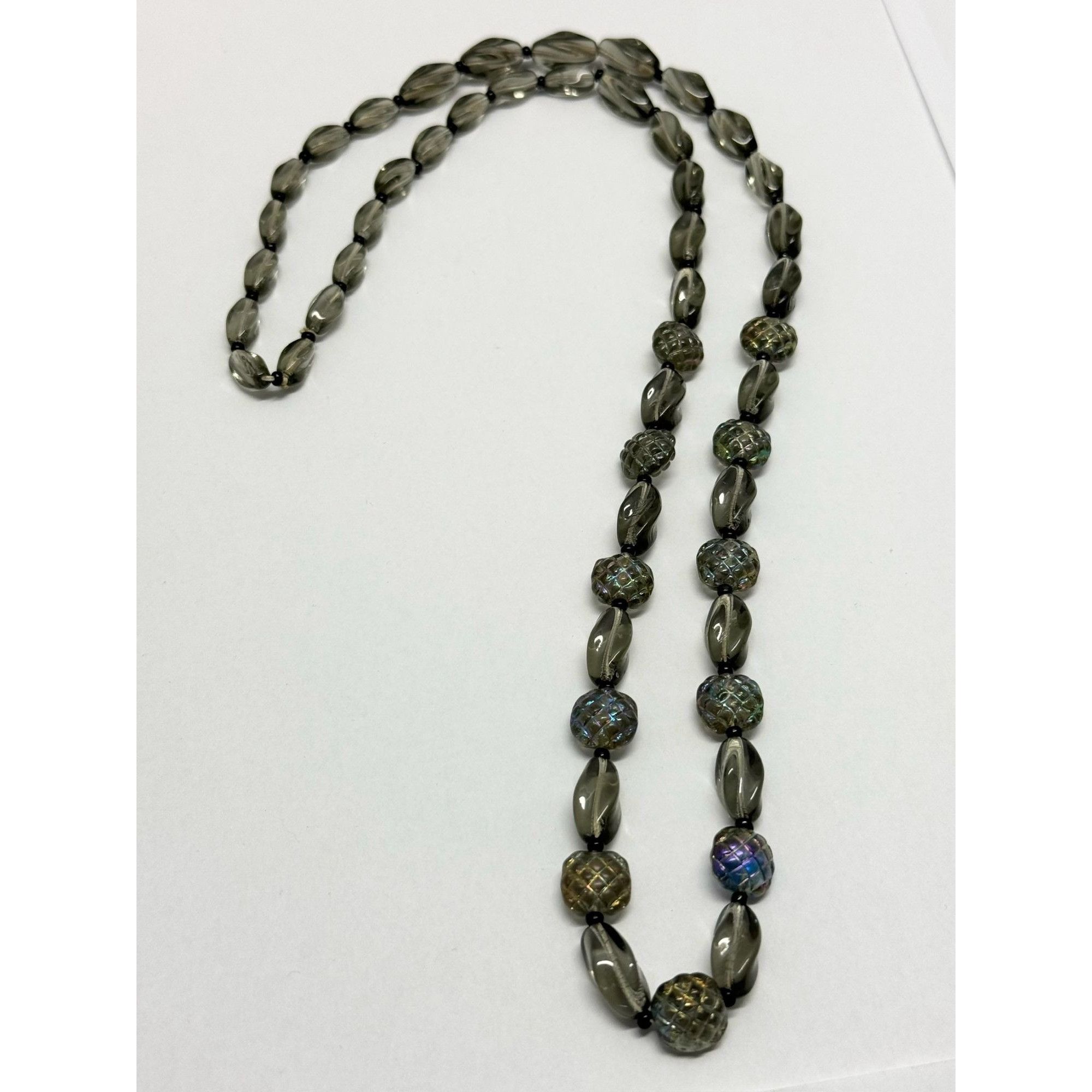 Vintage Vintage Iridescent grey Czech glass beaded necklace Size ONE SIZE - 3 Thumbnail
