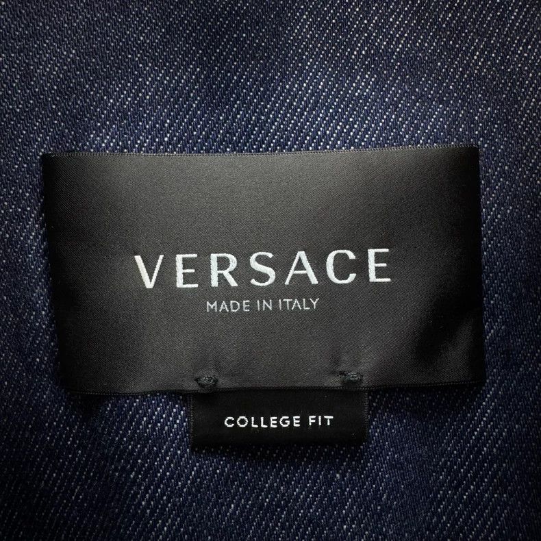 Versace Versace Medusa gold-buttoned denim shirt jacket Size US S / EU 44-46 / 1 - 5 Thumbnail