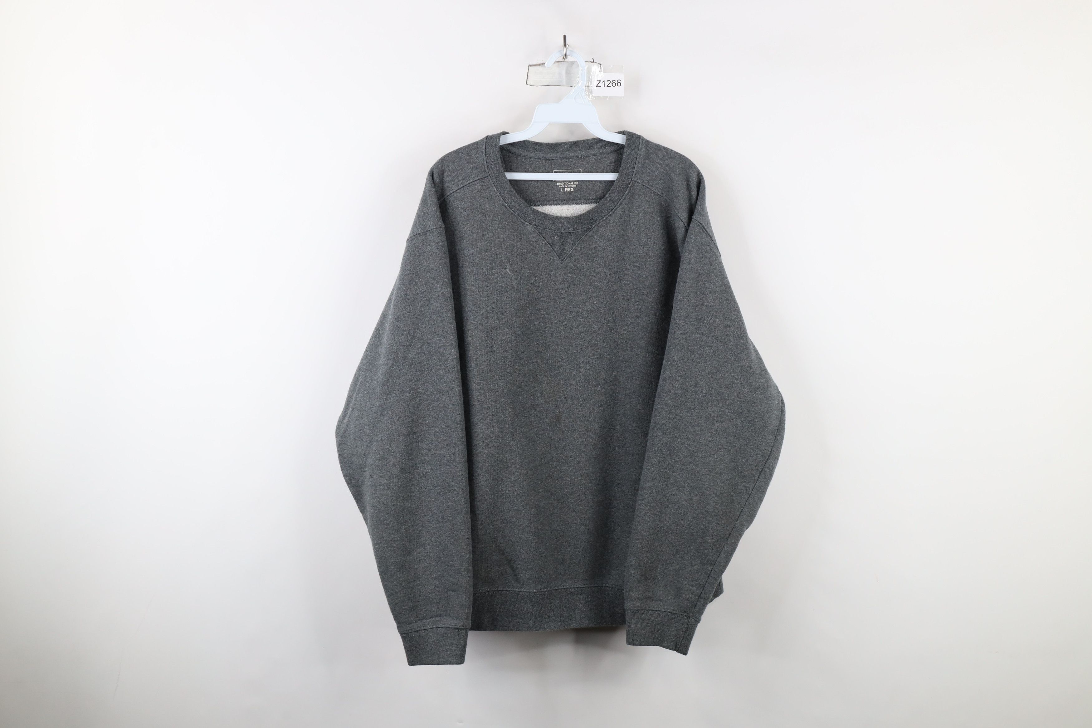 L.L. Bean × Vintage Vintage LL Bean Blank Crewneck Sweatshirt Heather Gray Size US L / EU 52-54 / 3 - 1 Thumbnail