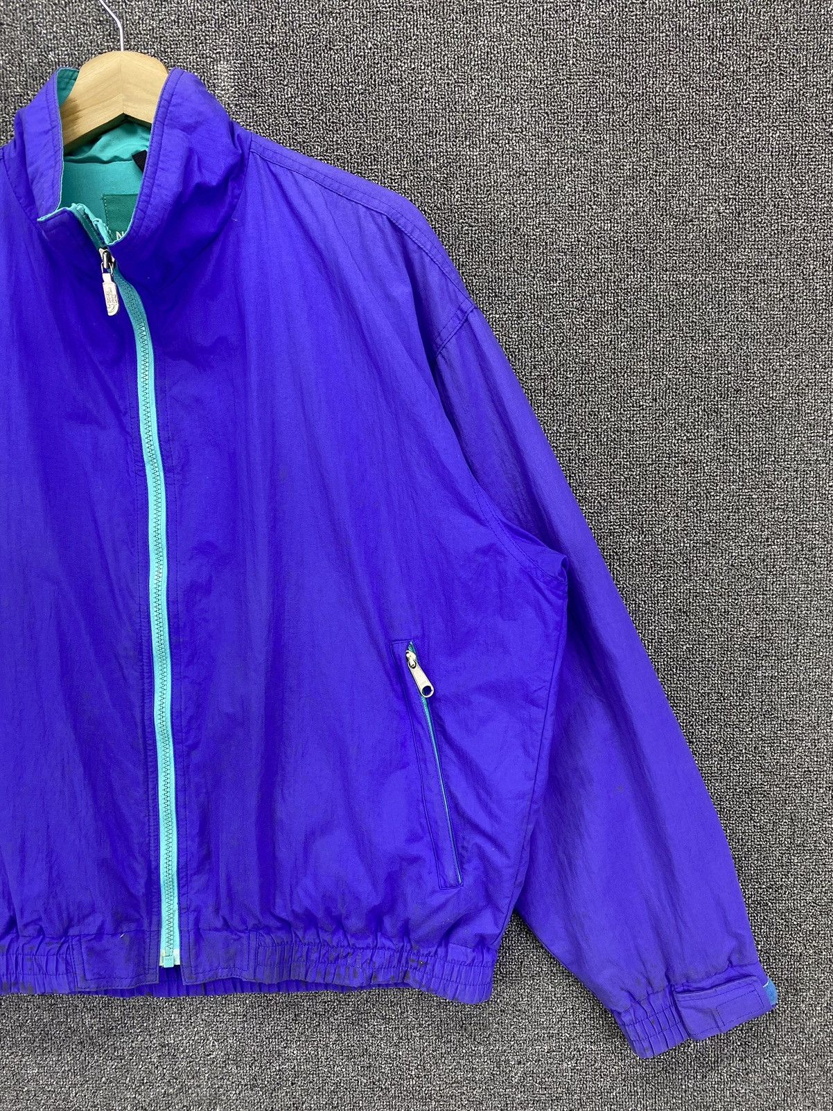 The North Face Vintage The North Face Spellout Light Jacket Size US L / EU 52-54 / 3 - 8 Thumbnail