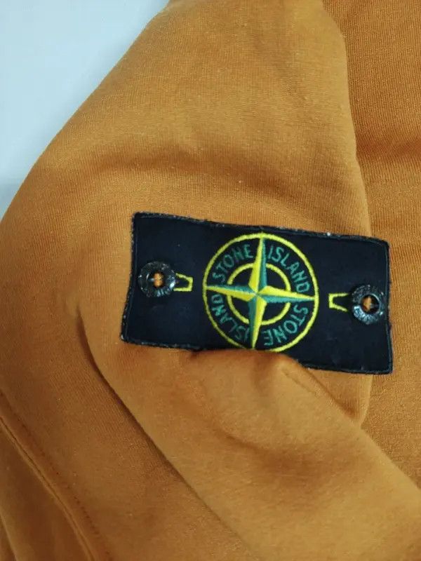 Stone Island Stone Island Casual Crewneck Sweatshirt in Dark Orange -250 Size US XL / EU 56 / 4 - 6 Thumbnail