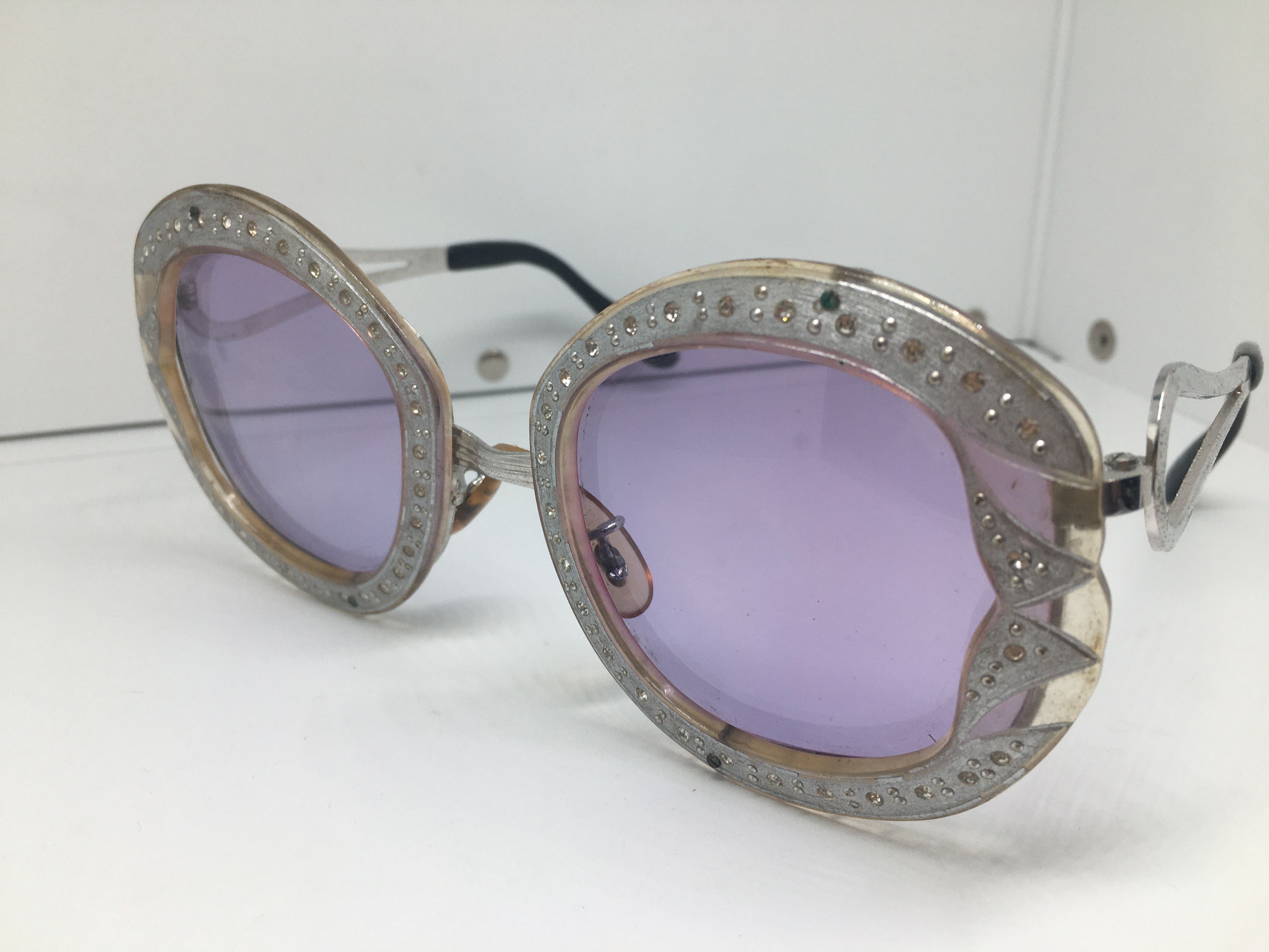 Vintage Vintage Tura Oversize Diva Sungalsses Frame Size ONE SIZE - 3 Thumbnail