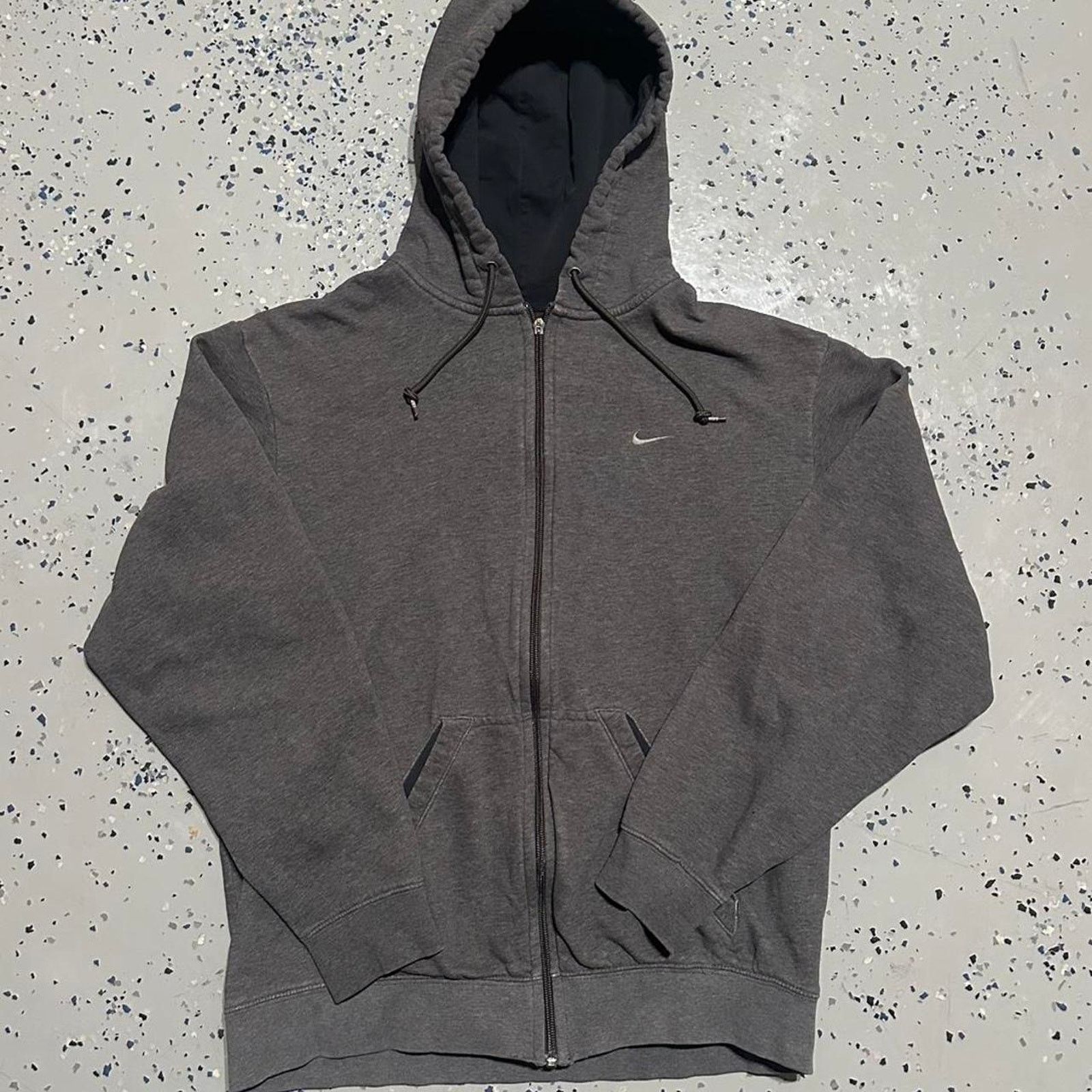 Nike Vintage 00s Nike Grey Zip Up Jacket Size US M / EU 48-50 / 2 - 1 Thumbnail