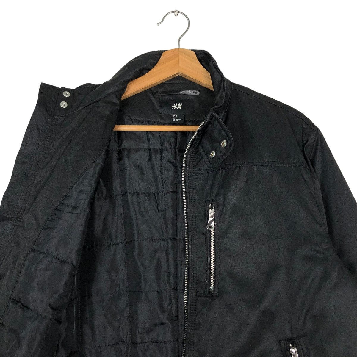 Japanese Brand 🔥VINTAGE RIOT RIOT BOMBER JACKET H&M INSPIRE ISSEY MIYAKE Size US S / EU 44-46 / 1 - 11 Thumbnail