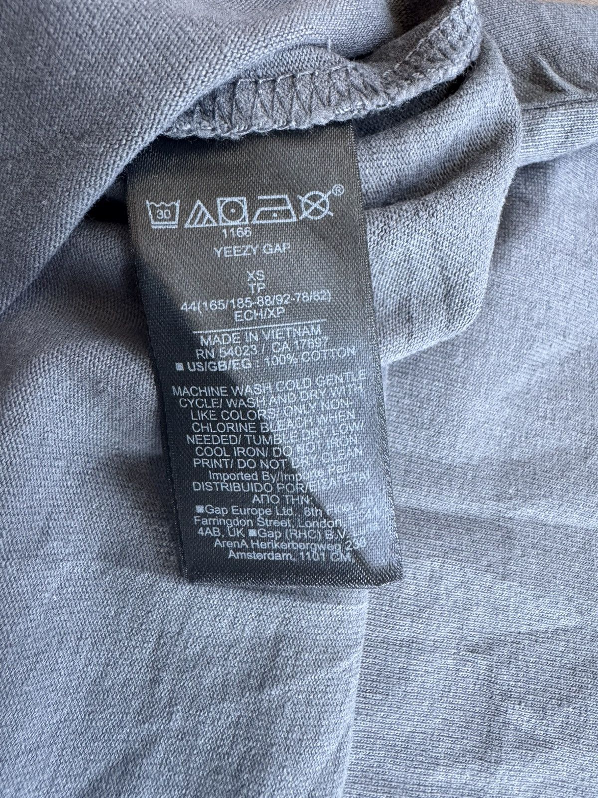 Yeezy Yeezy x Gap T- shirt unreleased Size US S / EU 44-46 / 1 - 4 Thumbnail