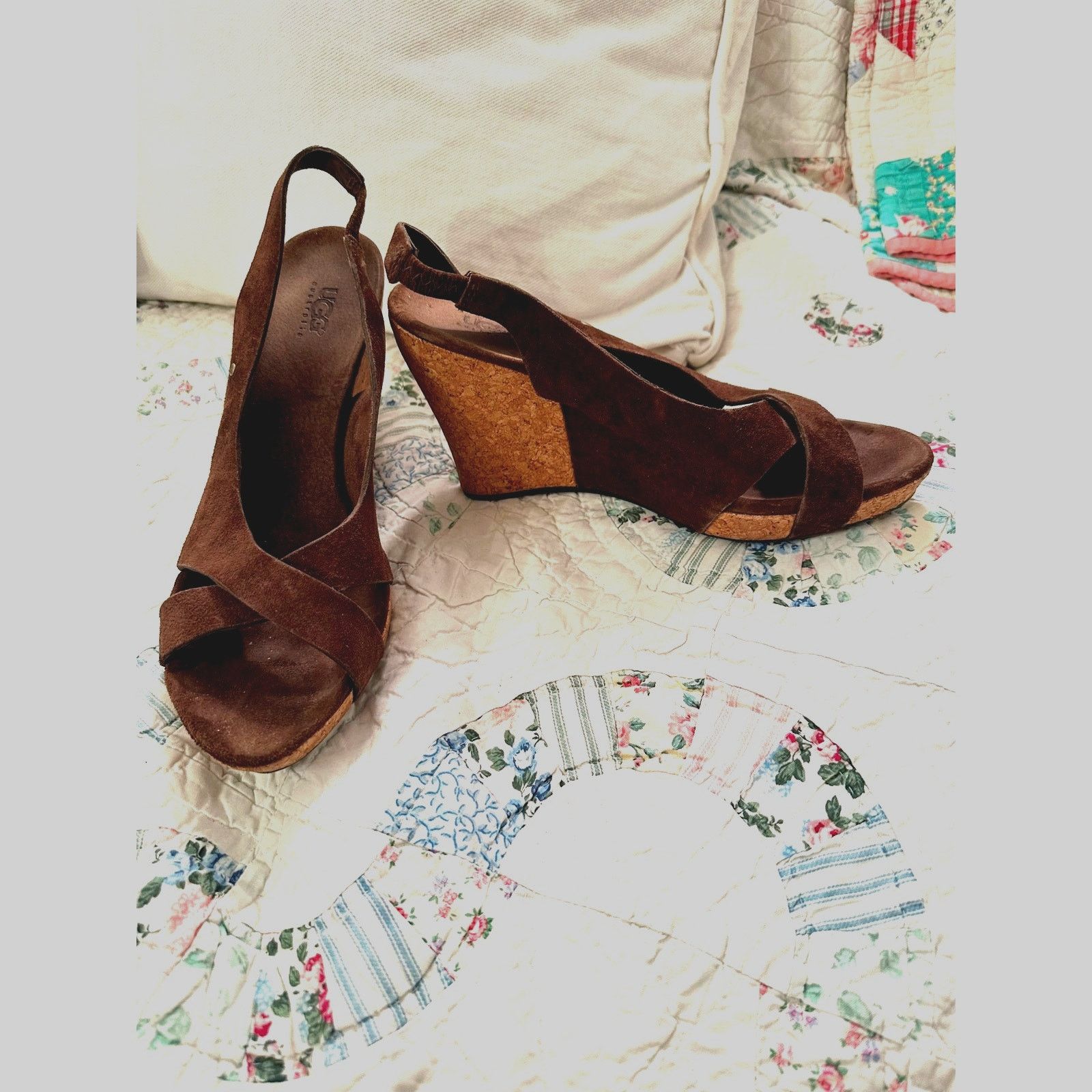 Ugg UGG BROWN SUEDE WEDGE SANDALS Size US 7.5 / IT 37.5 - 1 Thumbnail
