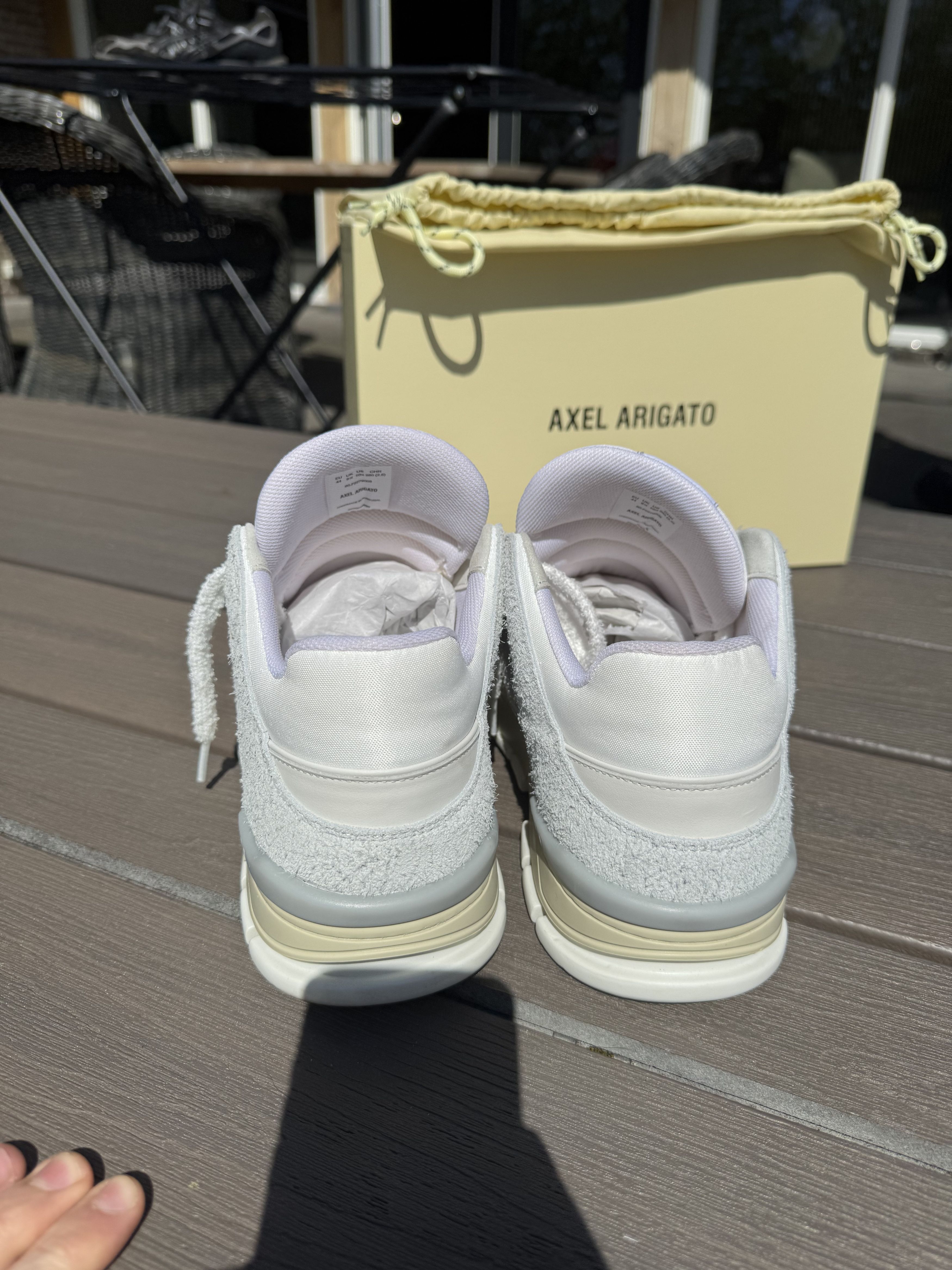 Axel Arigato AREA LO FLUFFY SNEAKER GREY WHITE Size US 10.5 / EU 43-44 - 4 Thumbnail