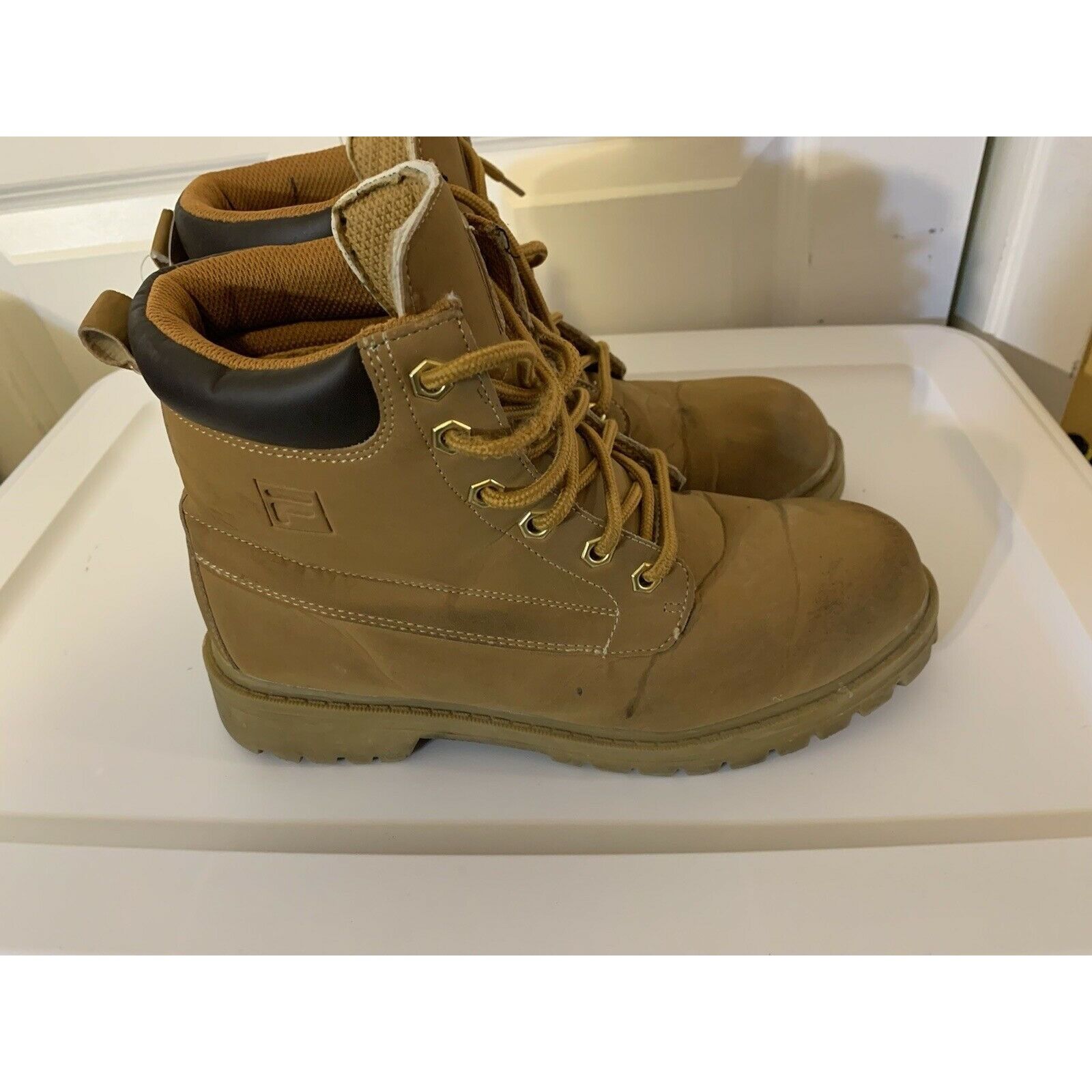 Fila Fila Men's Sz 8 Edgewater Nubuck Boot 1SH40063-206 Wheat/Gum Size US 8 / EU 41 - 7 Thumbnail