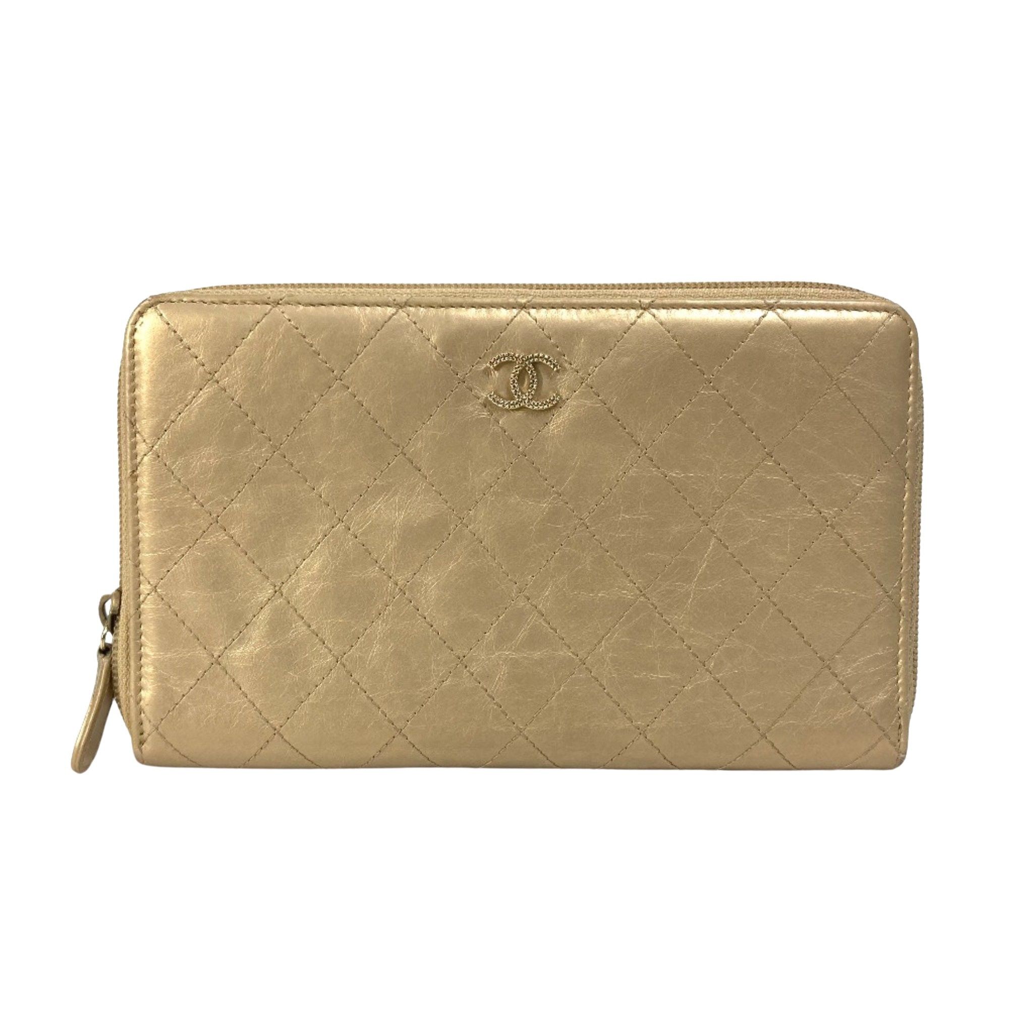 Chanel Logo CC wallet
