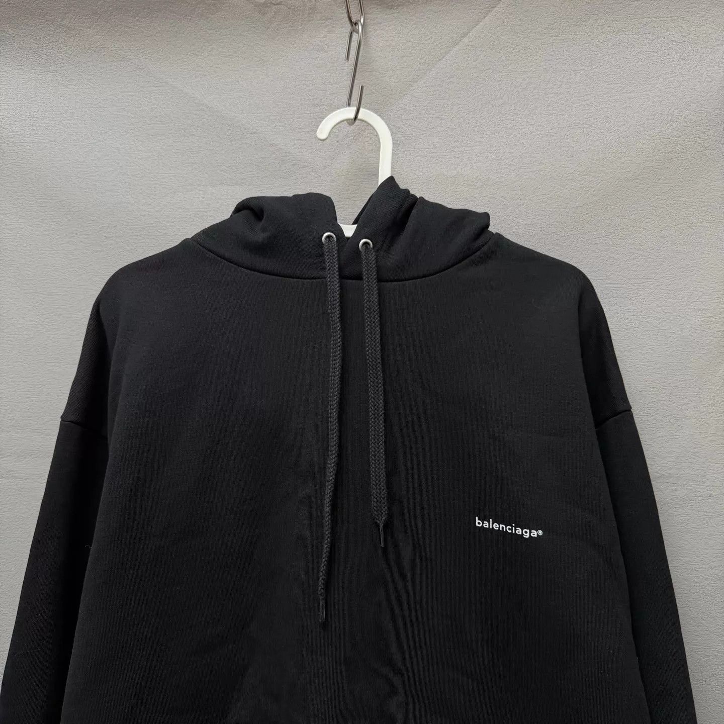 Balenciaga Balenciaga Small Logo Hoodie Black XS 99 New Size US XS / EU 42 / 0 - 3 Thumbnail