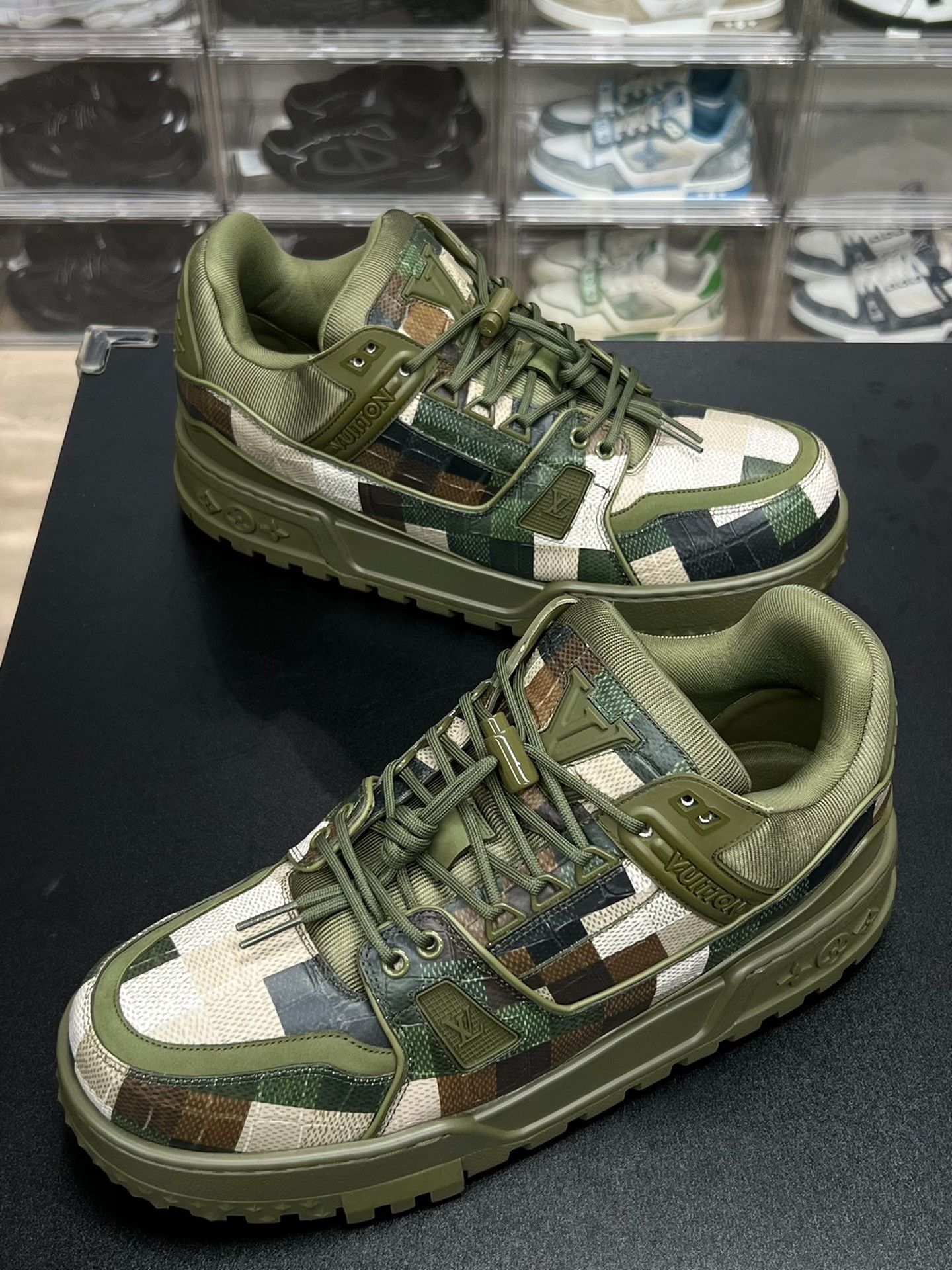 Louis Vuitton Louis Vuitton Training Camo Green Lowtop Sneakers 10 Men Size US 10 / EU 43 - 1 Thumbnail