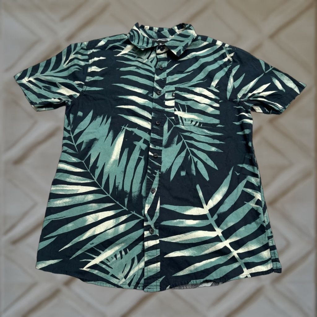 Junk Food Junk Food Hawaiian Shirt Mens Small Green Blue Floral Short Sleeve Button-Up Tropical Casual Size US S / EU 44-46 / 1 - 1 Thumbnail