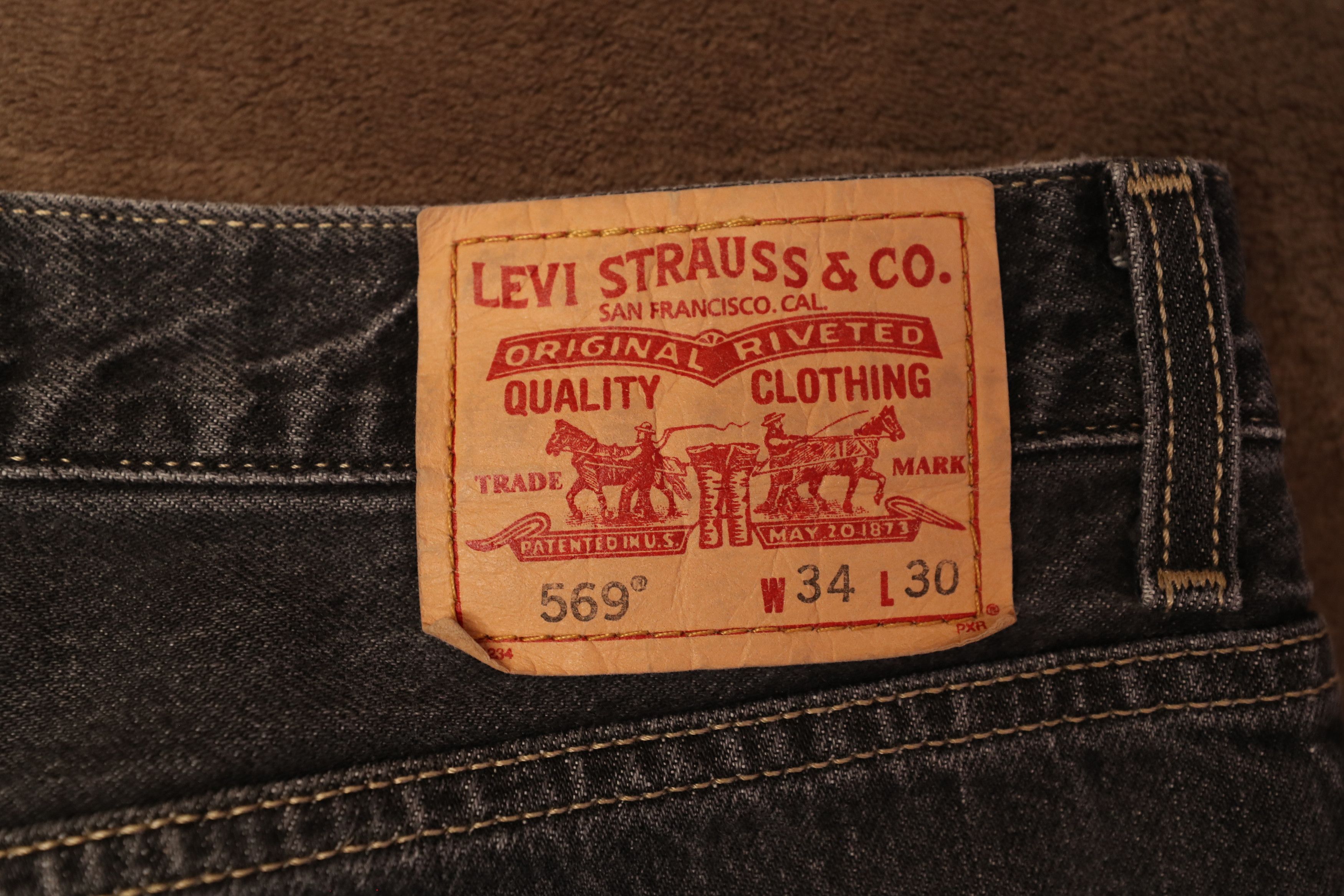 Levi's Levis 569 LOOSE STRAIGHT FIT MEN'S JEANS (34x32) Size US 36 / EU 52 - 12 Thumbnail