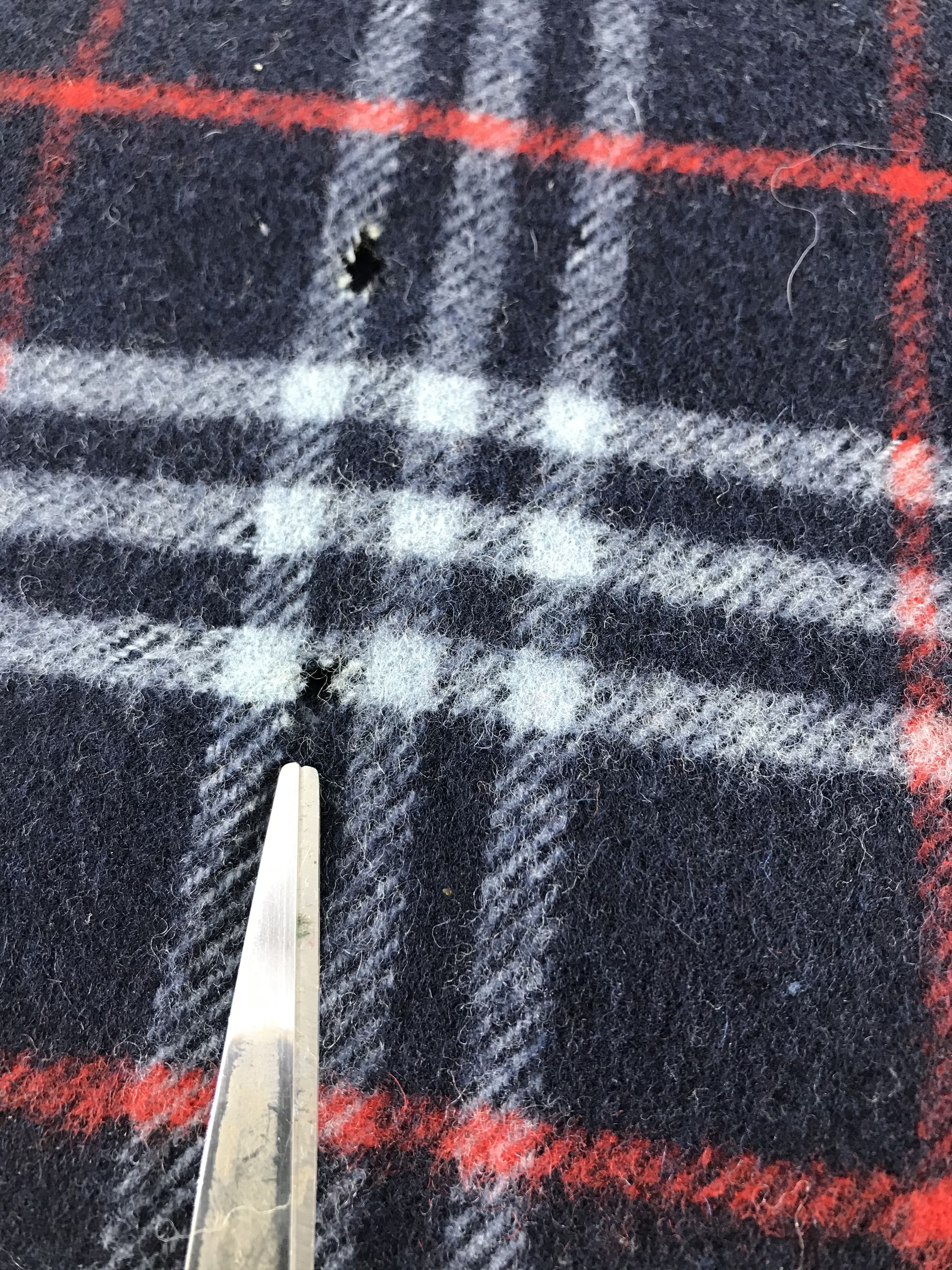 Burberry Burberry Blue Nova Check Wool Scarf Muffler V482 Size ONE SIZE - 18 Thumbnail