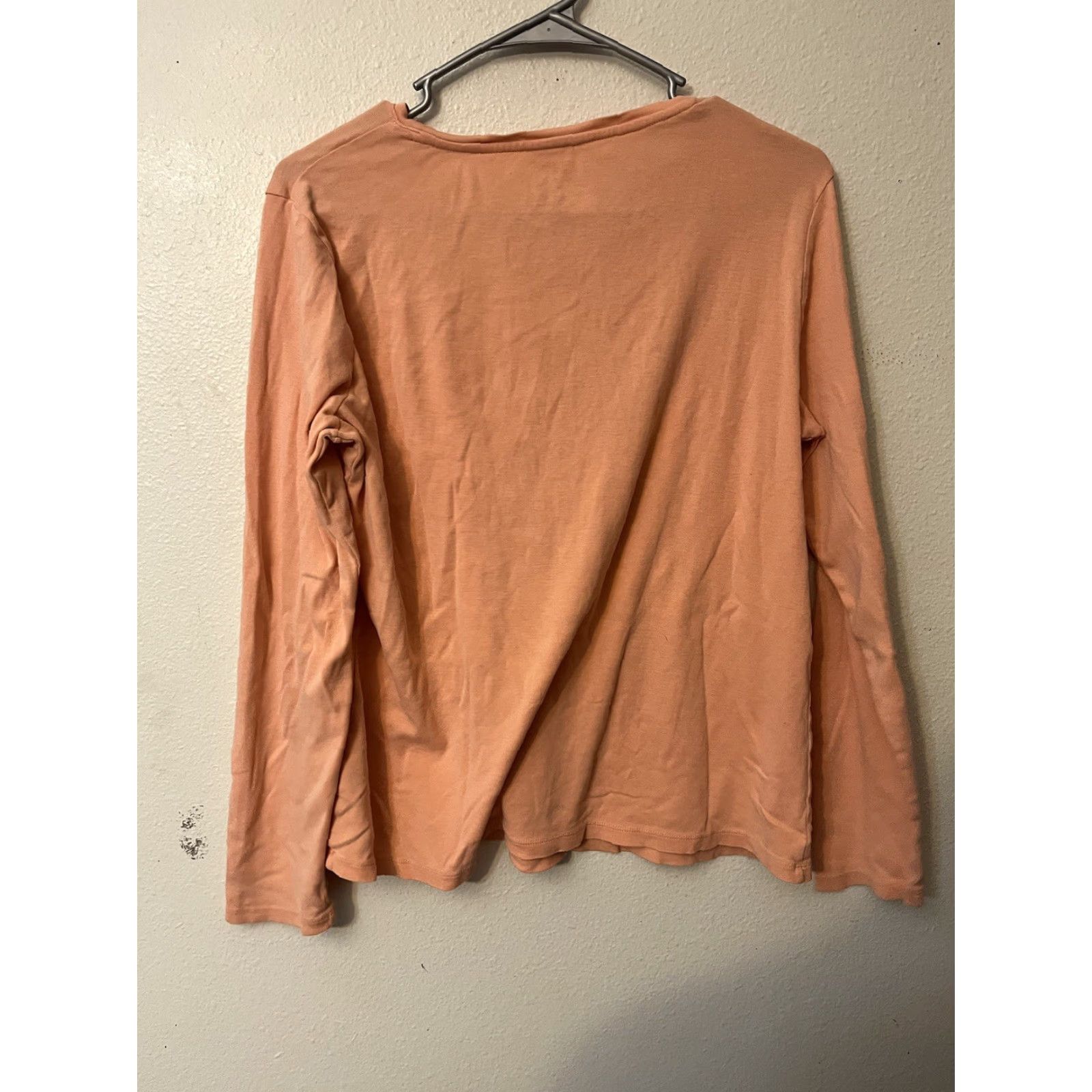Talbots Talbots T-Shirt Women's Large Orange Solid Round Neck Long Sleeve Size L / US 10 / IT 46 - 2 Thumbnail