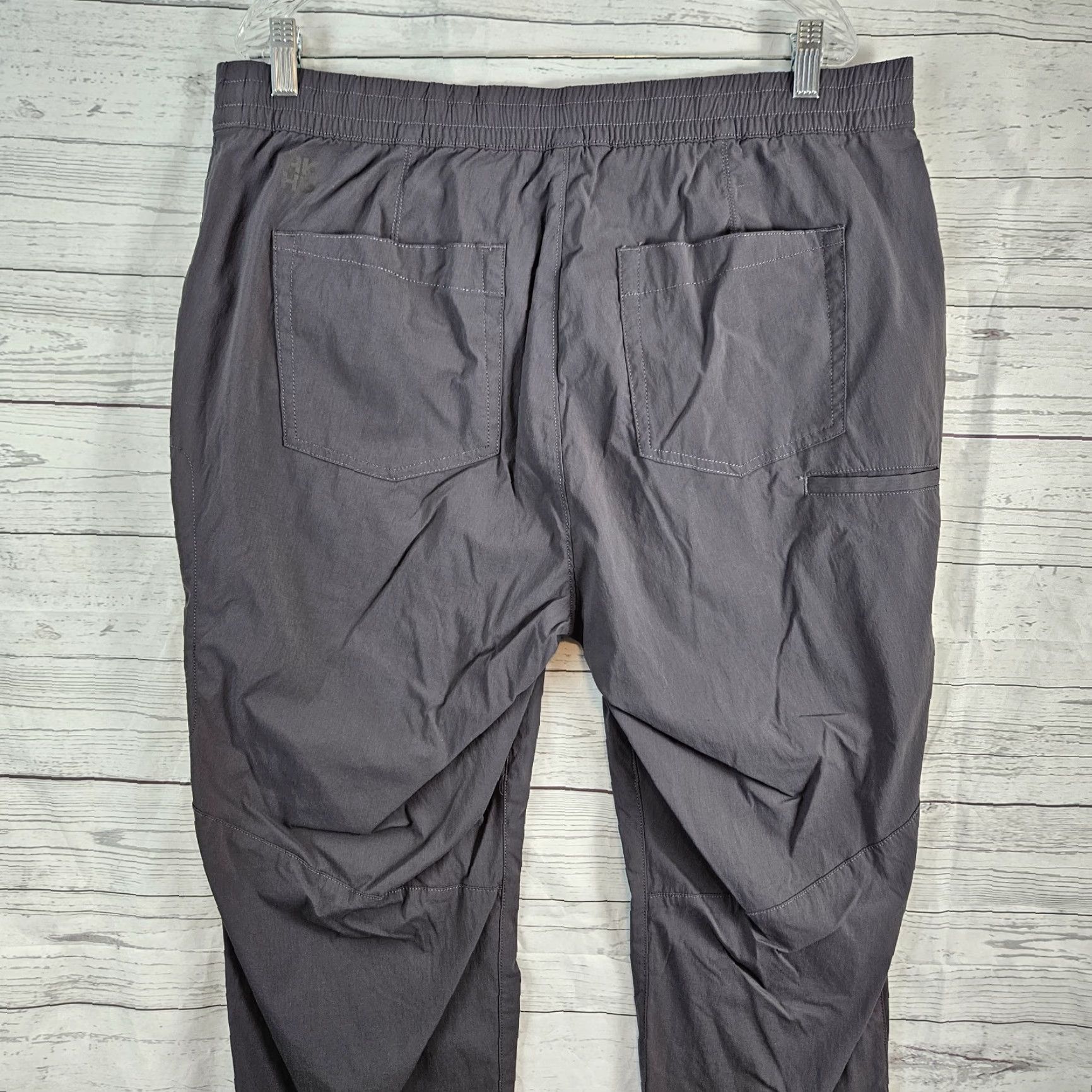 Vintage Duluth Alaskan Hardgear Womens Pull On Slim Leg Pants 18W Gray Sz 18W Nylon Spandex Inseam 29.5" Cargo Size 40" / US 18 - 4 Thumbnail