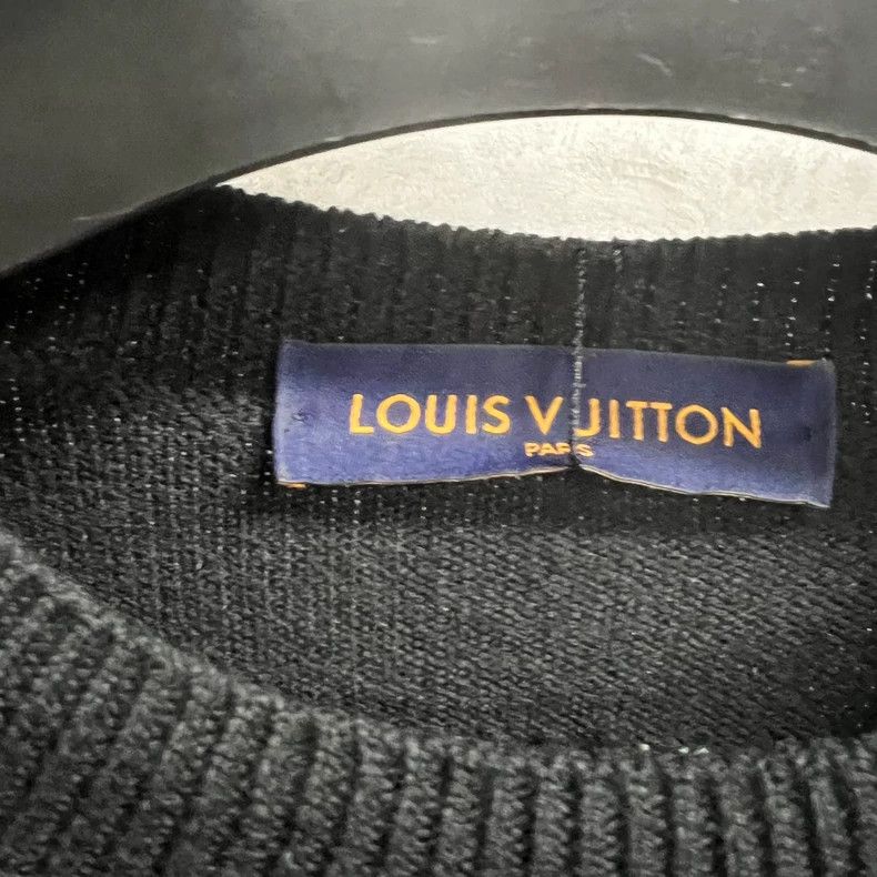 Louis Vuitton Louis Vuitton Black and white clock knit logo crewneck pul Size US S / EU 44-46 / 1 - 2 Thumbnail