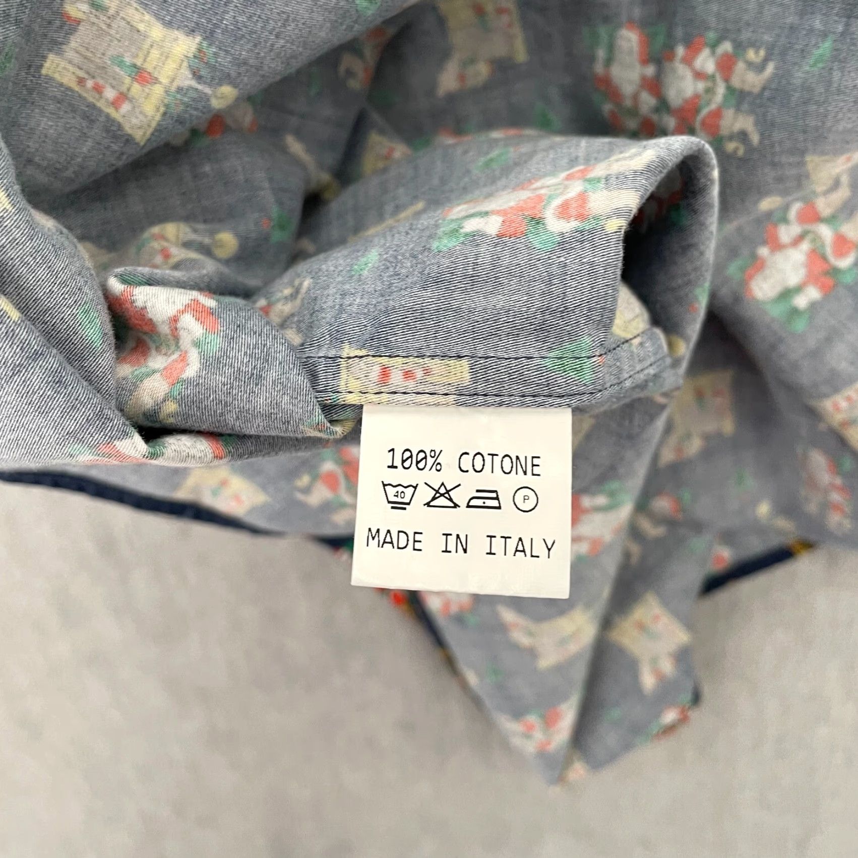 Vintage VINTAGE Maus & Hoffman Shirt Men Large Blue Santa Claus Print Button-Up Long Sleeve Holiday Georgia Pattern Fall Winter Spring Summer Size US L / EU 52-54 / 3 - 7 Thumbnail
