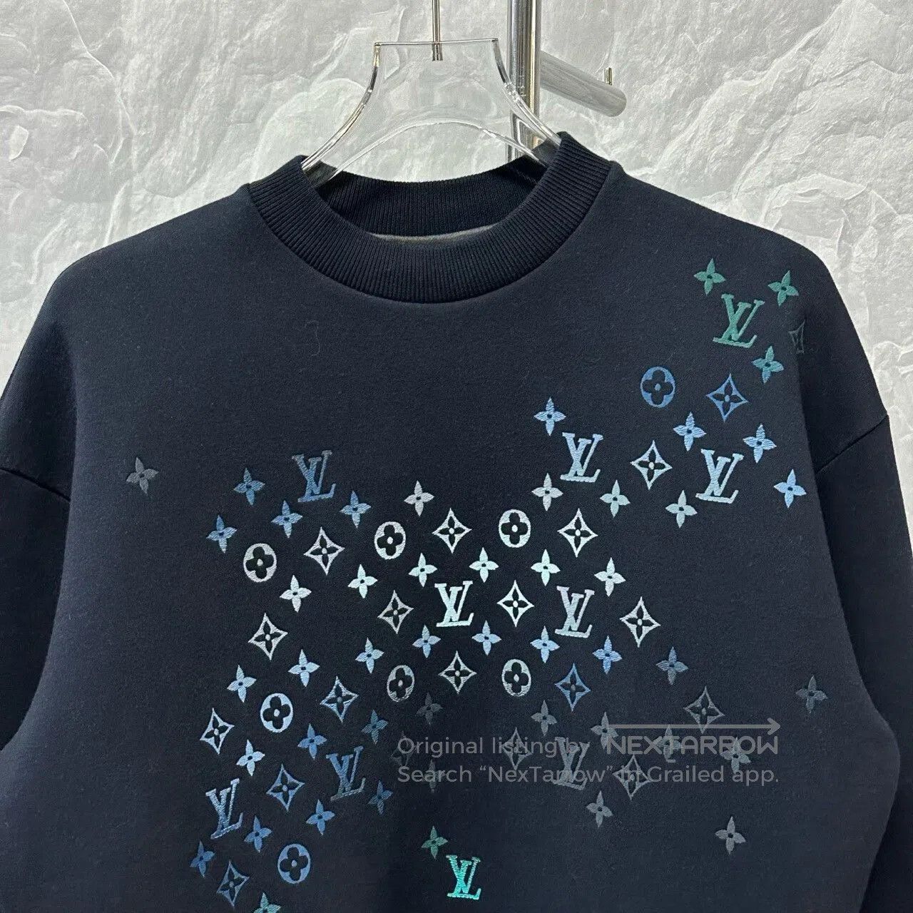 Louis Vuitton louis vuitton embroidered crewneck sweatshirt. Size US S / EU 44-46 / 1 - 2 Thumbnail