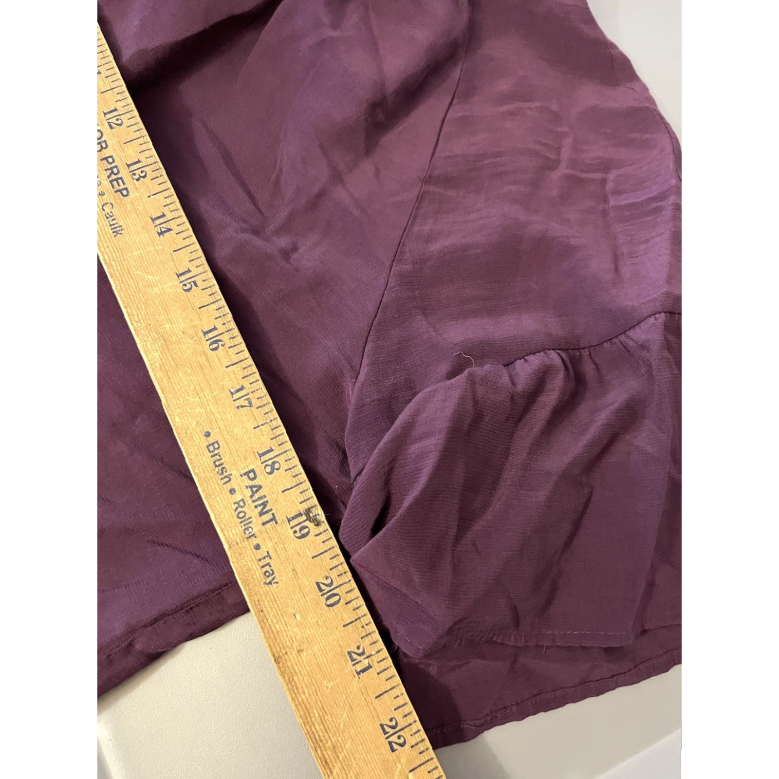 Loft LOFT Blouse Shirt Women’s Plum Purple Flutter Sleeve Tie Back Size PM Petite Two-Tone Floral Bow Workwear Modern Basic Womens Size M / US 6-8 / IT 42-44 - 6 Thumbnail