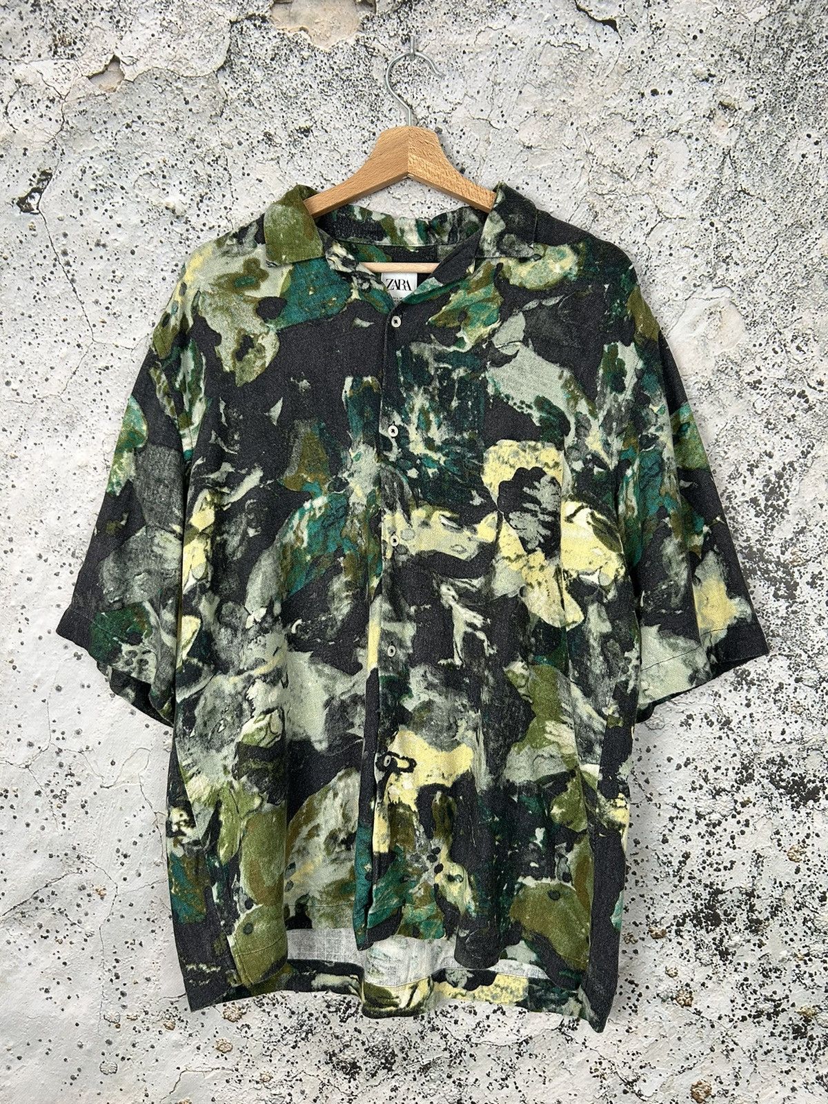 Zara Zara Hawaiian Crazy Shirt Avantgarde Grunge Rock Punk Size US L / EU 52-54 / 3 - 1 Thumbnail