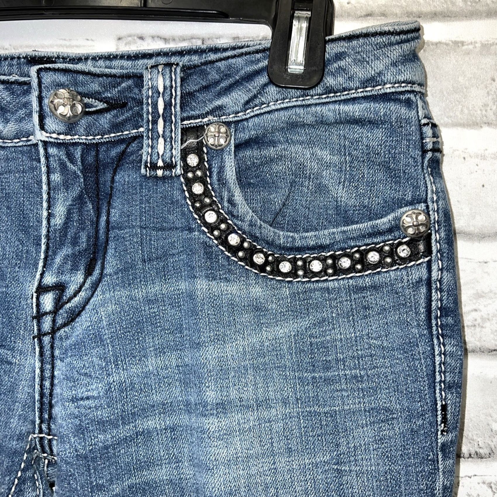 Miss Me Miss Me Boot Blue Jeans Womens Size 28 34” Inseam Size 28" / US 6 / IT 42 - 2 Thumbnail