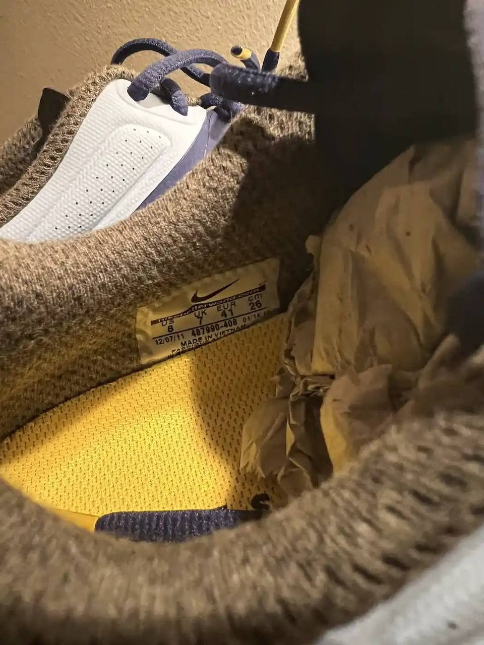 Nike Nike X Livestrong Size US 8 / EU 41 - 5 Thumbnail