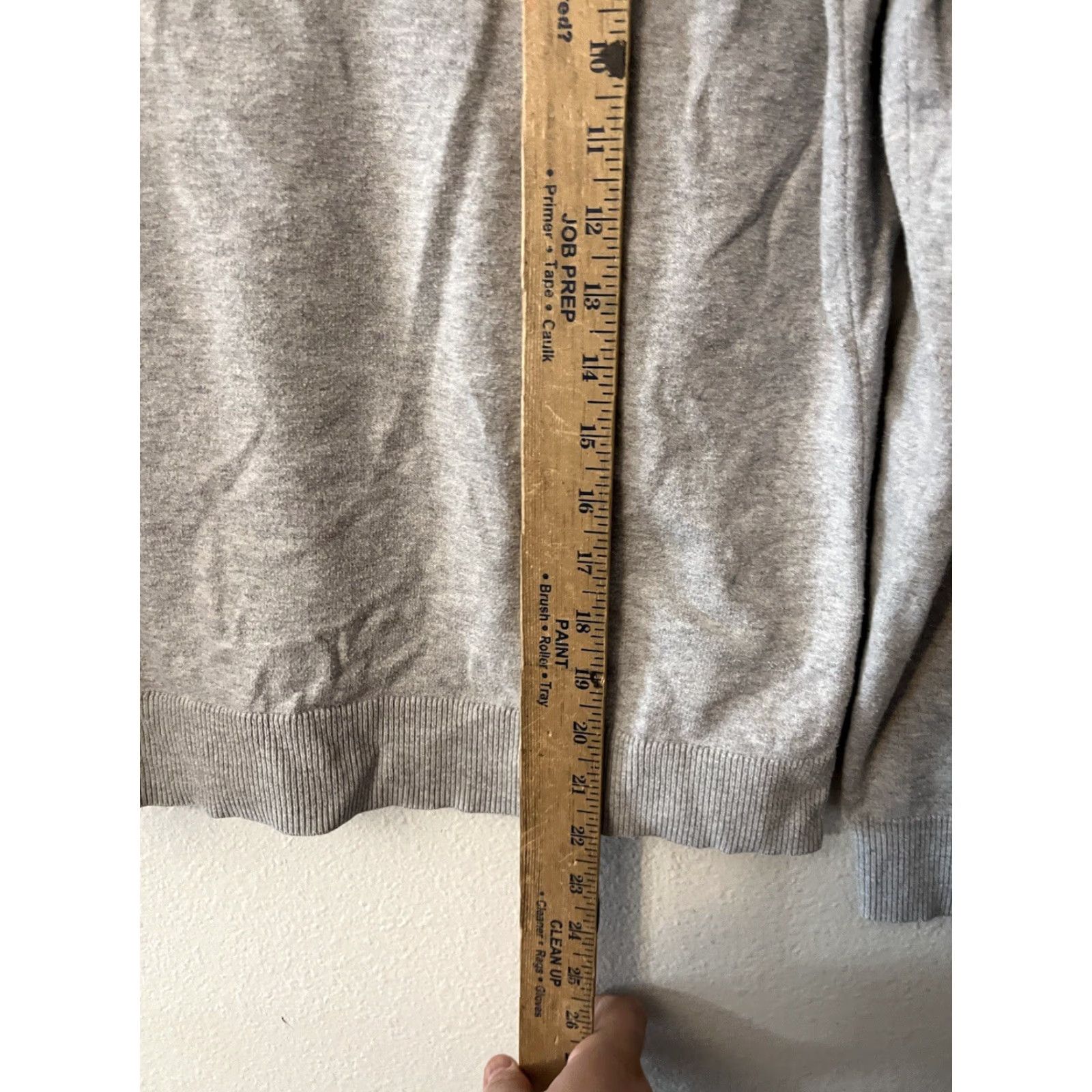 Gap Gap Woman Solid V-Neck Long Sleeve Sweater Size Medium Gray Shirt Womens Size M / US 6-8 / IT 42-44 - 4 Thumbnail