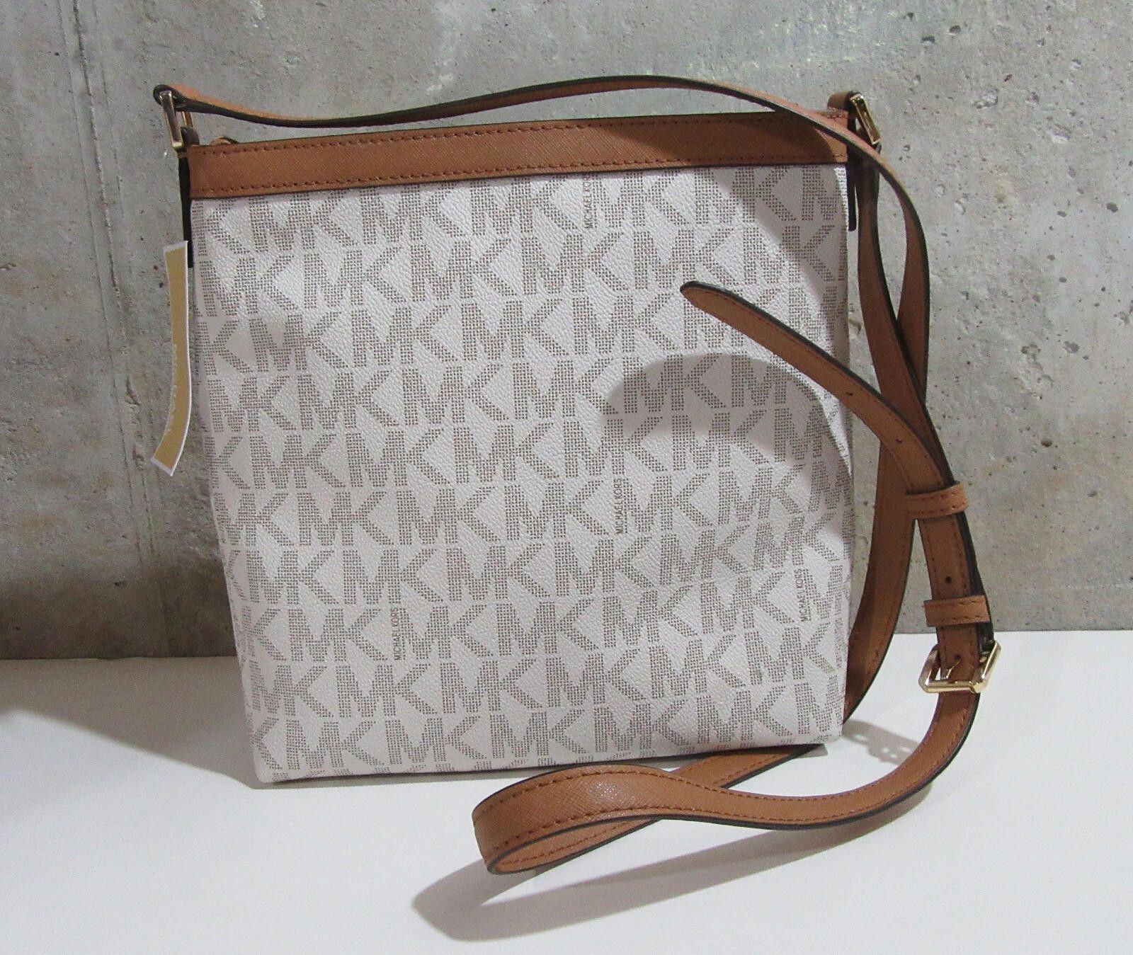 Michael Kors Michael Kors Morgan Medium Messenger Crossbody Bag Vanilla Size ONE SIZE - 2 Thumbnail