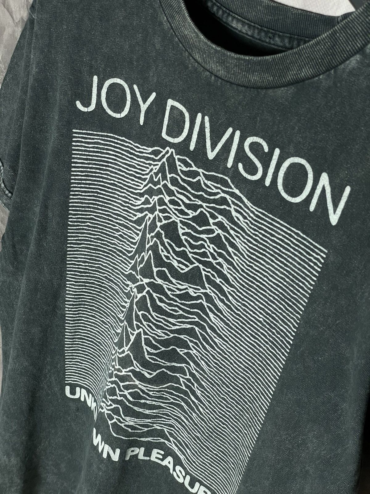 Band Tees × Joy Division Joy Division Unknown Pleasure T Shirt Size US M / EU 48-50 / 2 - 7 Thumbnail