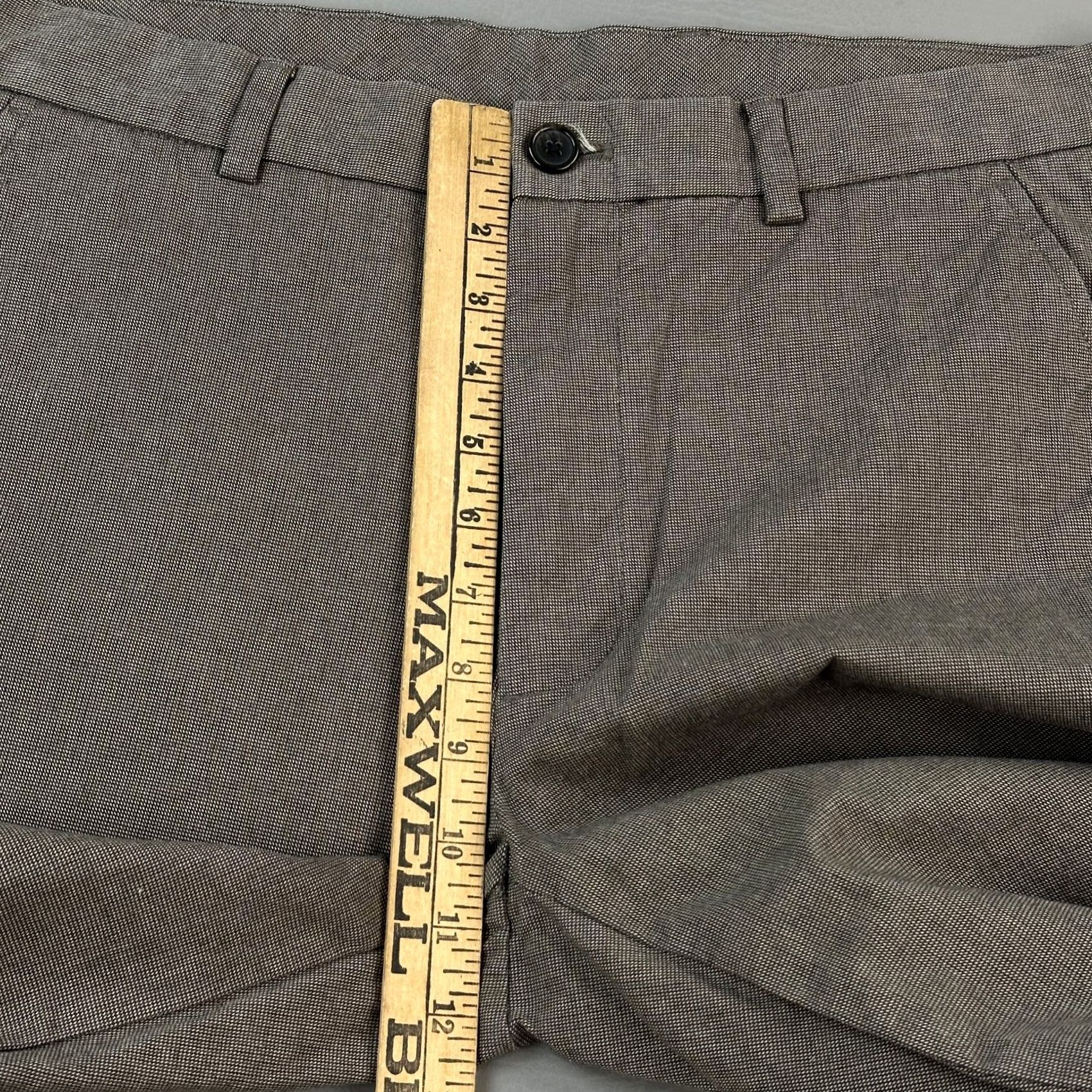Brooks Brothers Brooks Brothers 346 Pants Mens 33x30 Flat Front Chino Casual Relaxed Brown Solid 30 in inseam, Regular Waist 33 in, Logo, Preppy, Retro, Mens Size US 34 / EU 50 - 5 Thumbnail