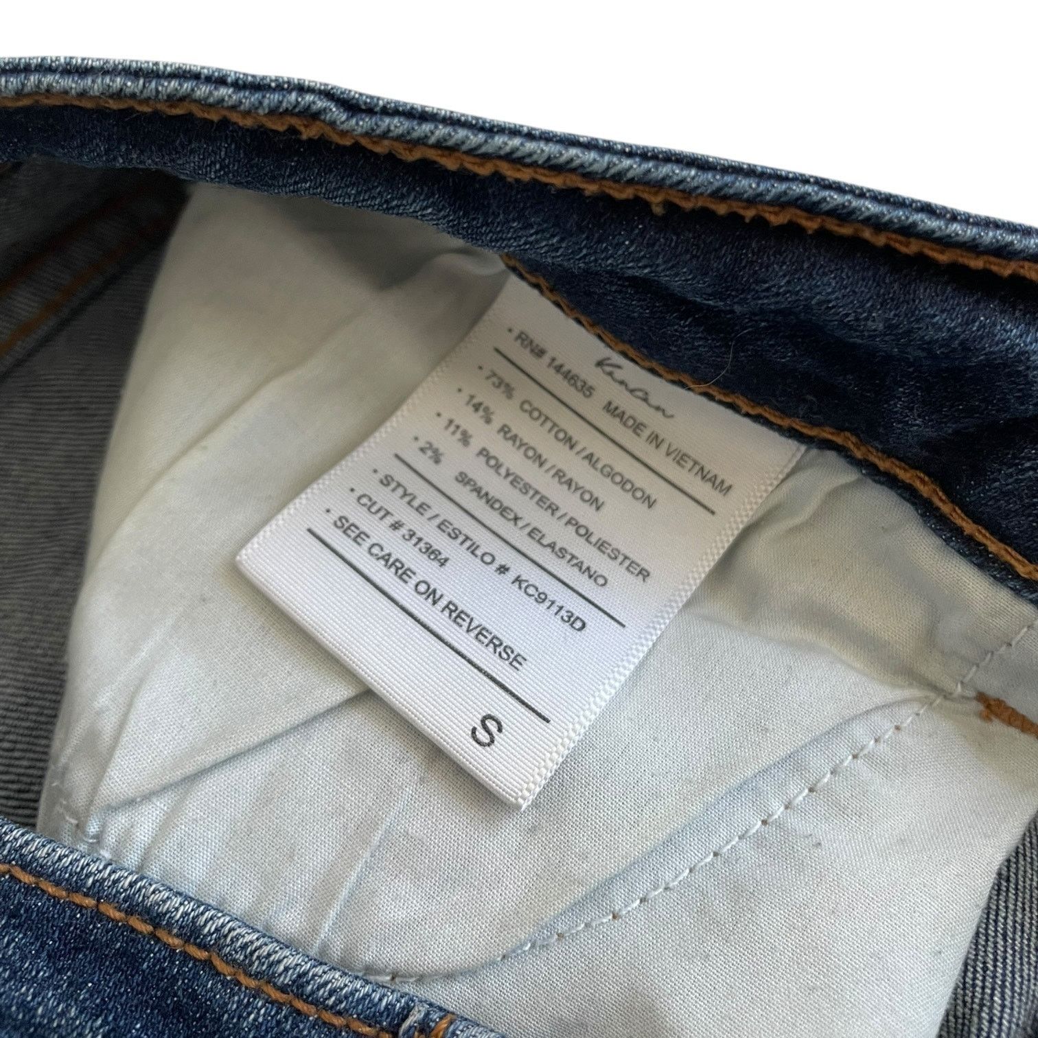 Other Kancan Dark Wash Distressed High Rise Mini Jean Shorts Size 26" / US 2 / IT 38 - 9 Thumbnail