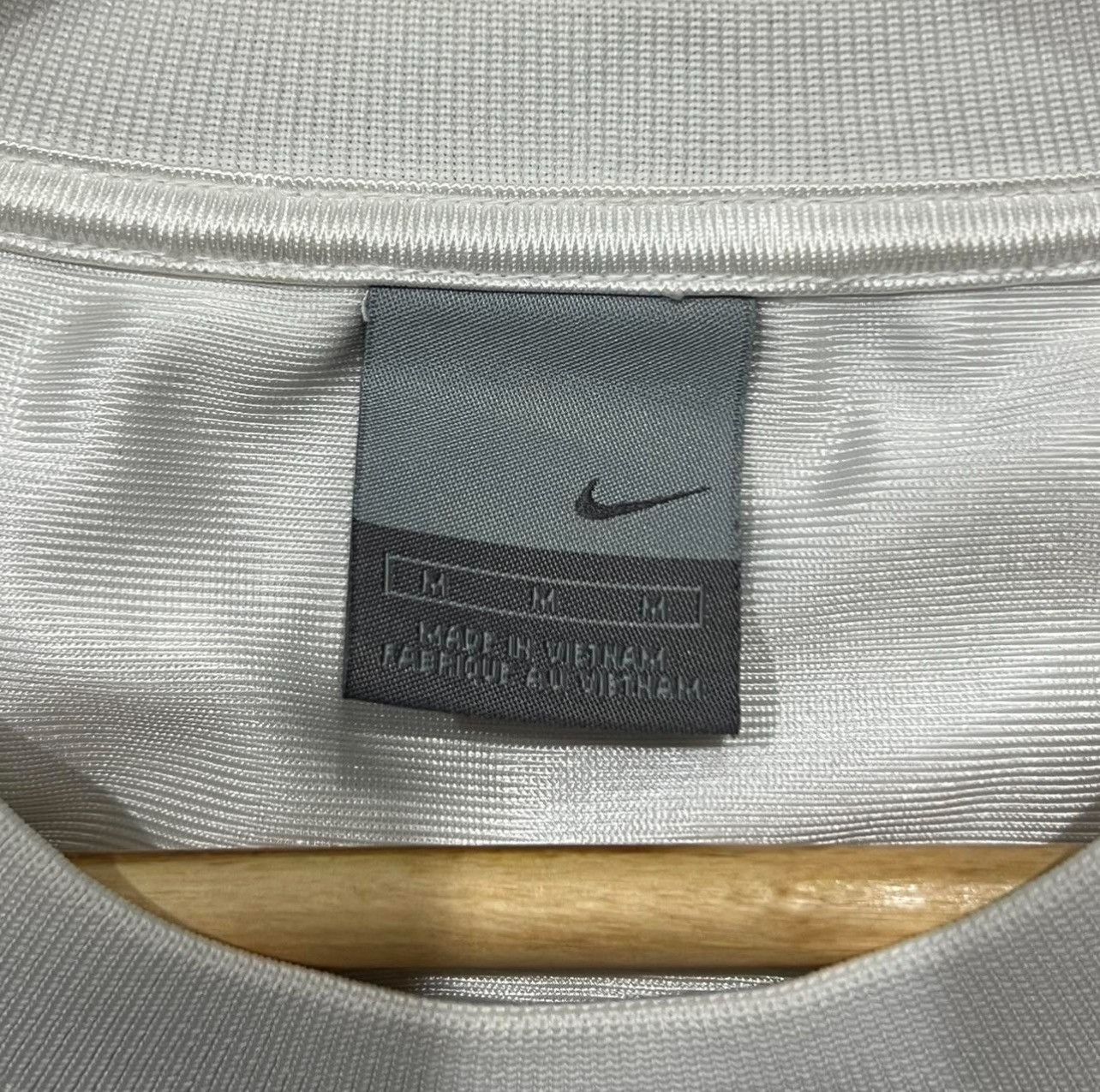 Nike VINTAGE NIKE SLEEVELESS TEE Size US M / EU 48-50 / 2 - 6 Thumbnail