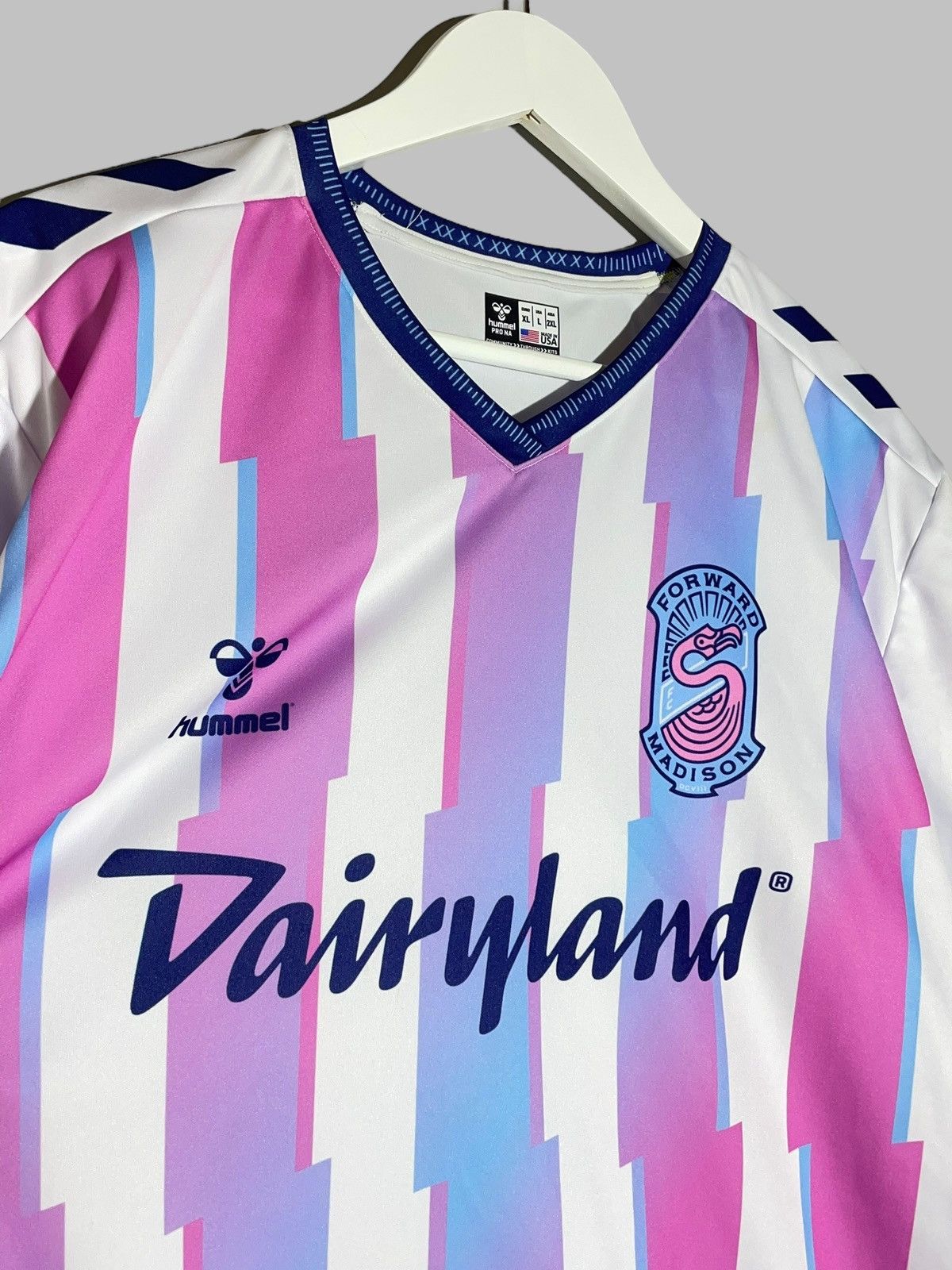 Hummel Forward Madison FC Hummel 2024 Away Football Shirt Soccer Size US XL / EU 56 / 4 - 4 Thumbnail