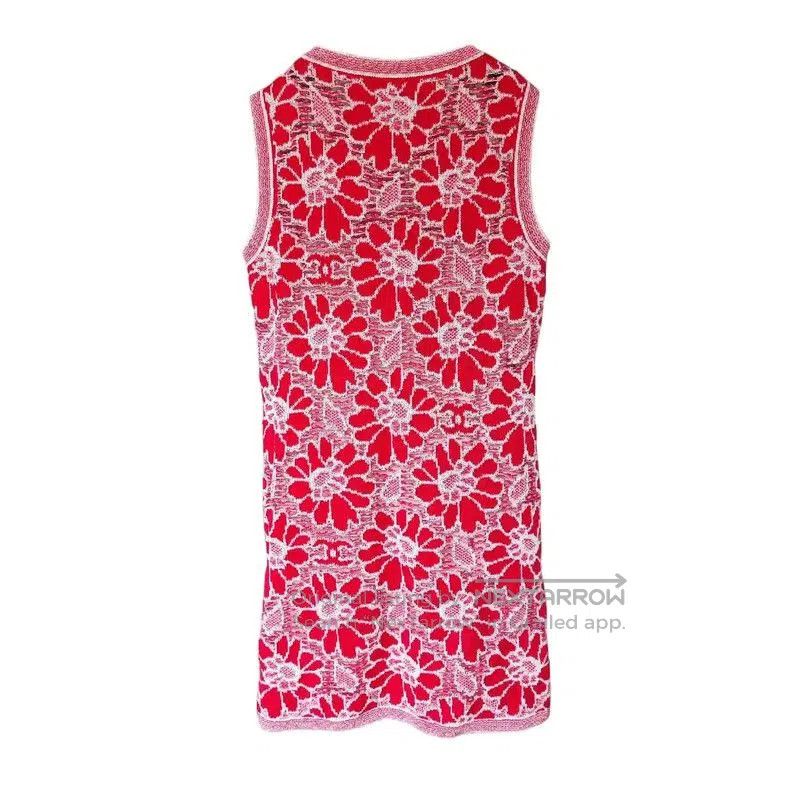 Chanel Chanel Red Floral Embroidered Dress, Size S . Size S / US 4 / IT 40 - 9 Thumbnail