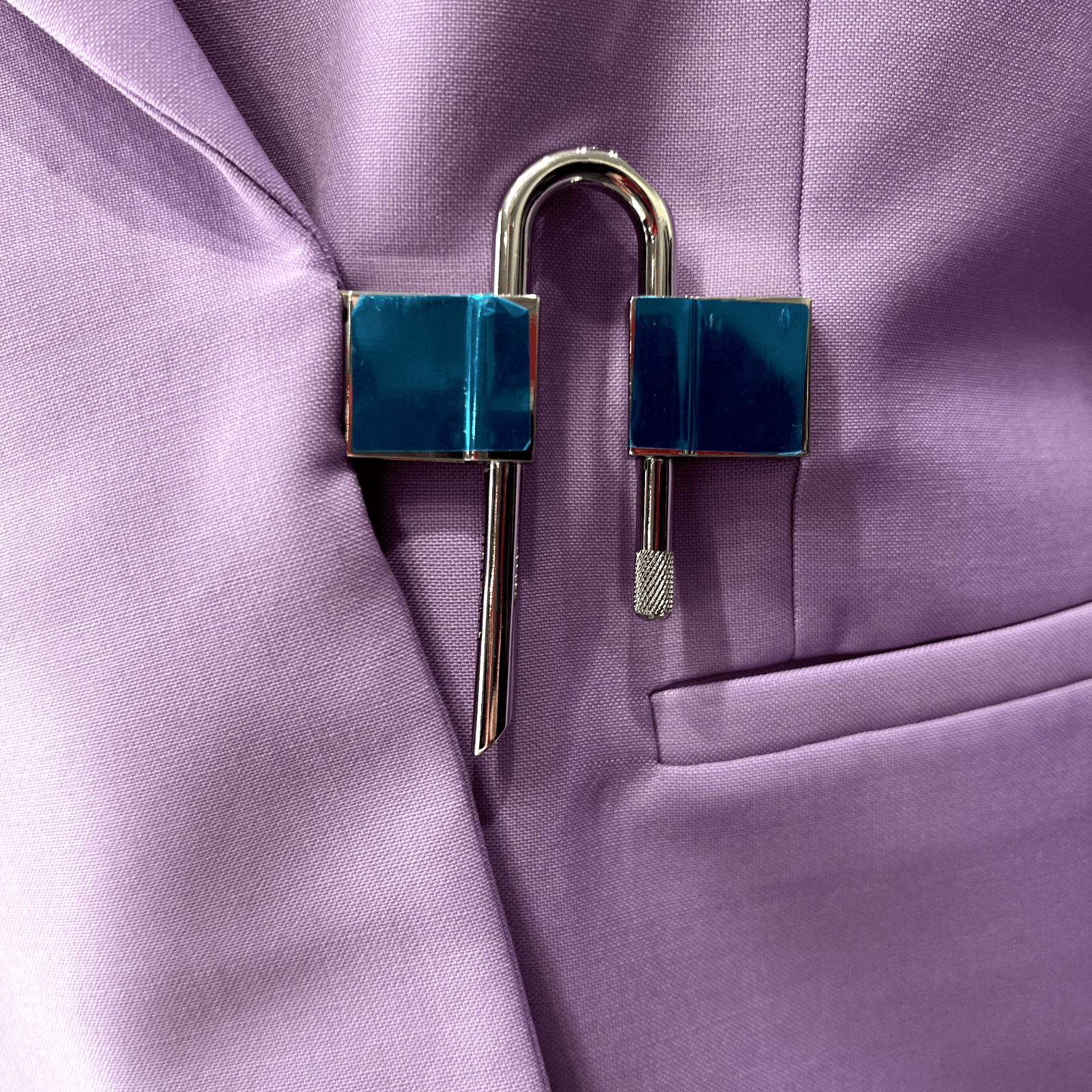 Givenchy NWT $3,975 FW21 RUNWAY Lilac Padlock Jacket Pant Suit Set Size 27" / US 4 / IT 40 - 20 Thumbnail
