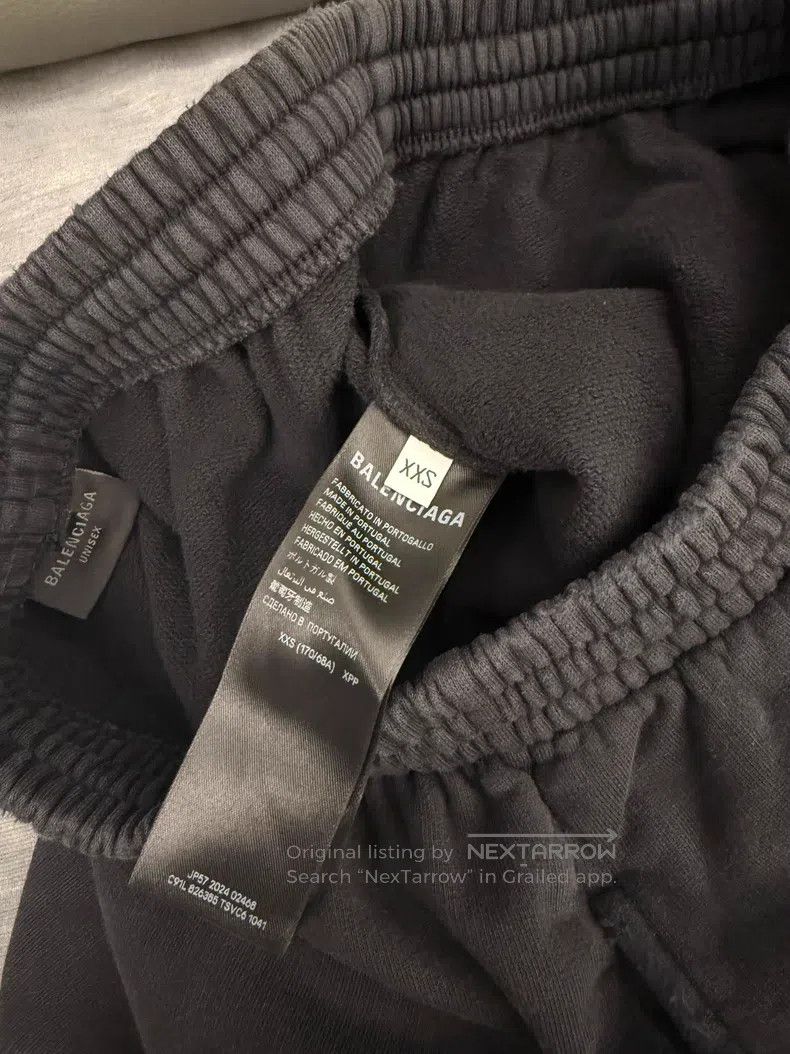 Balenciaga Balenciaga size XXS Wheat Ear BB Letter Washed Short Pants Size US 27 - 3 Thumbnail