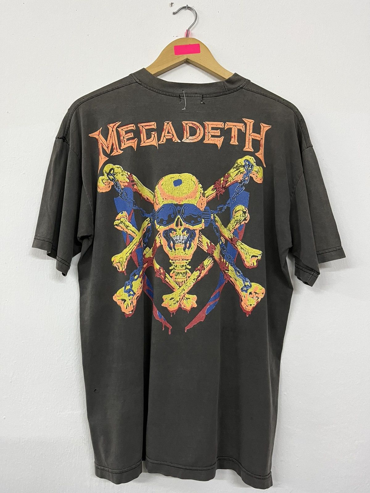 Band Tees megadeth Size US M / EU 48-50 / 2 - 12 Thumbnail