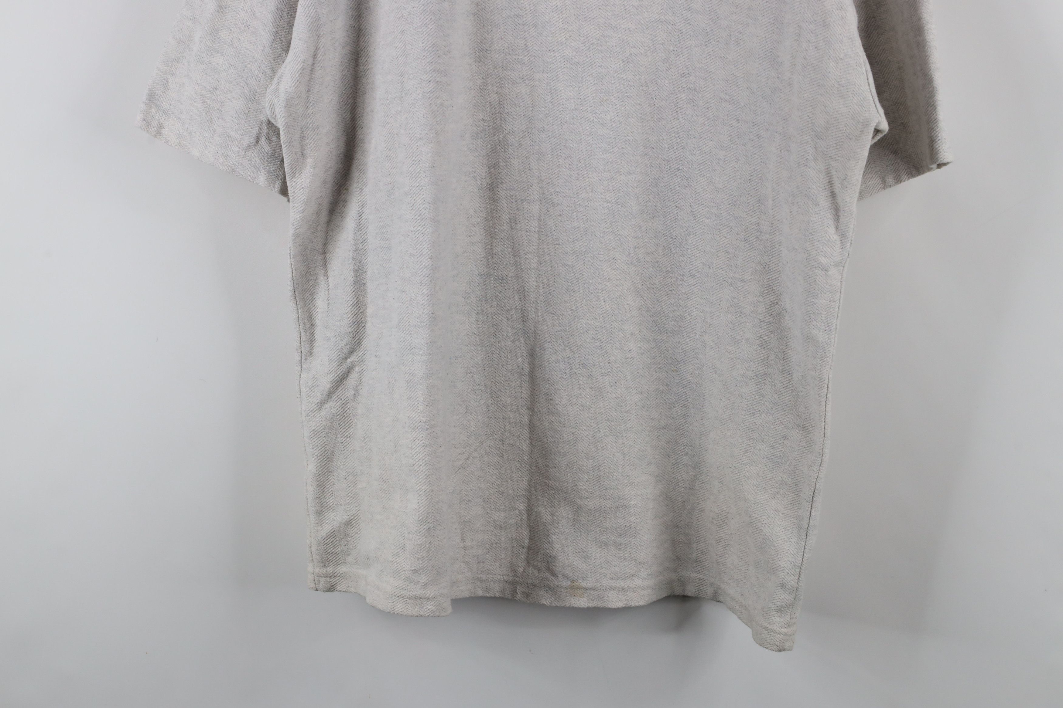 Vintage Vintage 90s Streetwear Heavyweight Herringbone T-Shirt USA Size US L / EU 52-54 / 3 - 14 Thumbnail