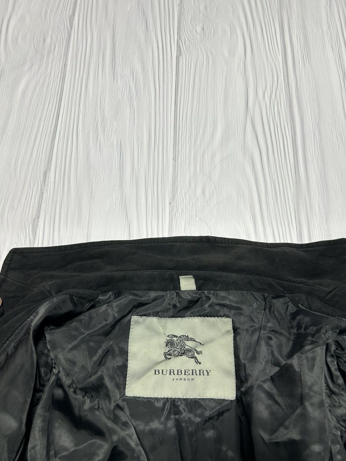 Burberry Burberry London Coat Size M Made In Portugal Size US M / EU 48-50 / 2 - 11 Thumbnail